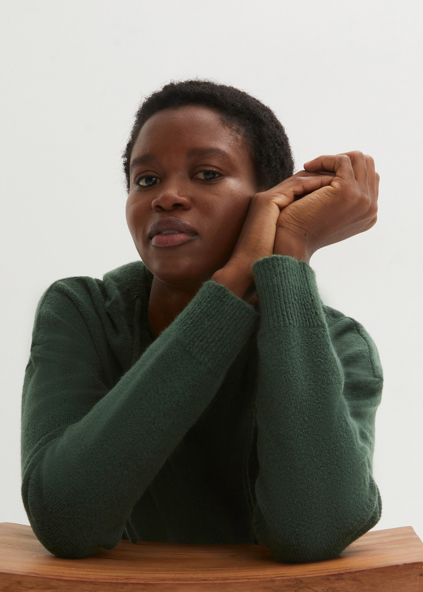 bonprix Pull en tricot mit Kapuze, Langarm, lässige Passform