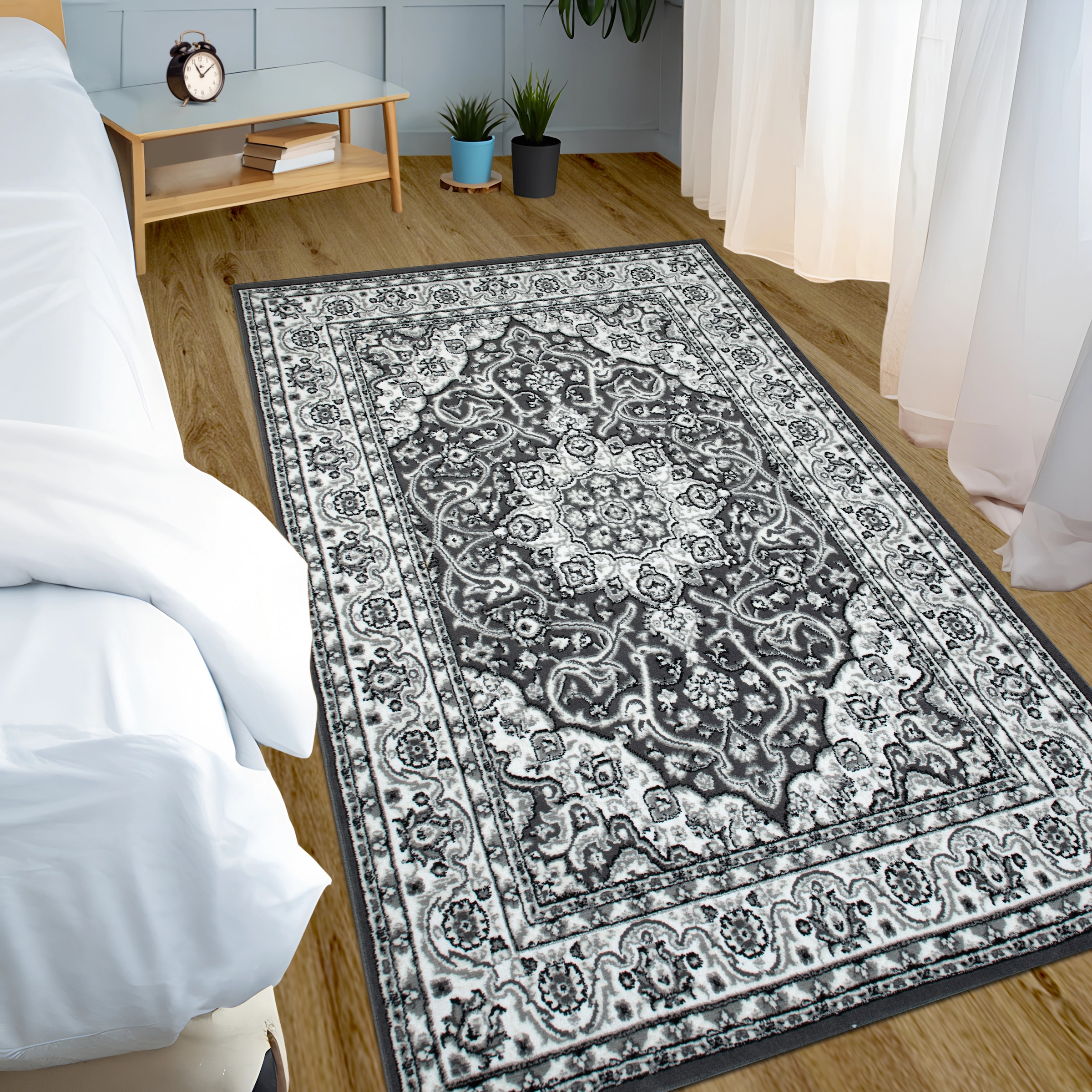 GOODproduct Teppich »Miane, Orient-Design, kurzflor« rechteckig 8 mm Höhe weiche Haptik, Wohnzimmer, Esszimmer, Schlafzimmer