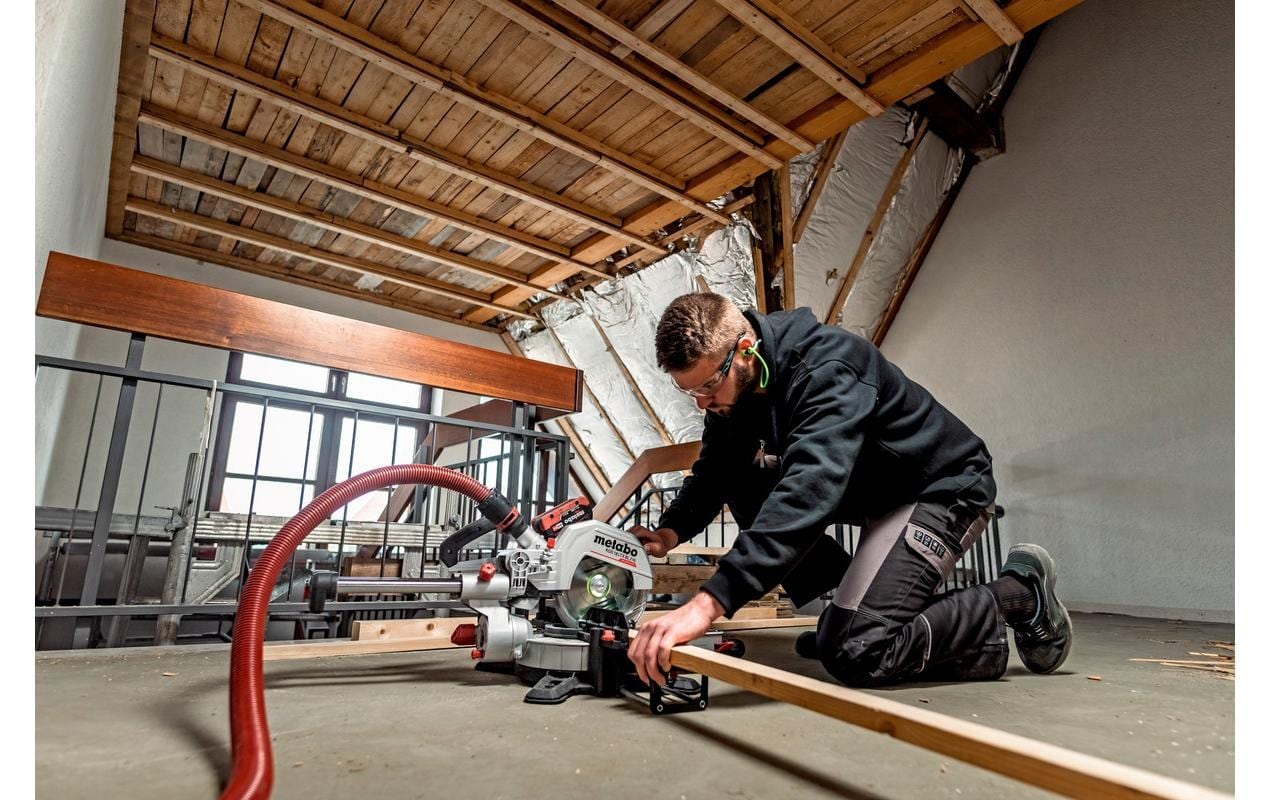 metabo Akku-Kapp-Gehrungssäge »KGS 18 LTX BL 216 Solo«