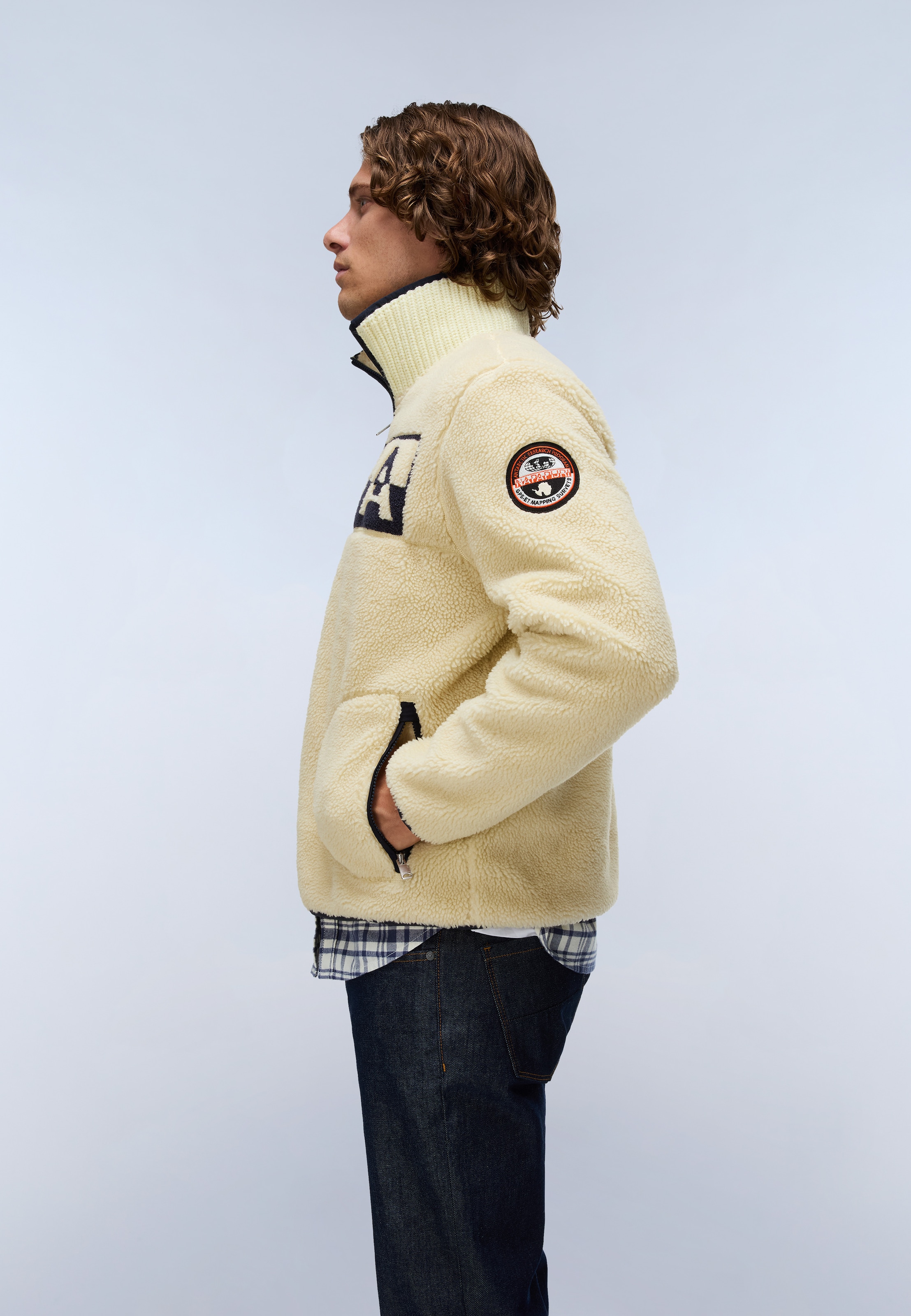 Napapijri Fleeceshirt »T-ARCHIVE FLEECE HZ PUTTY N5E« aus Polyester, mit weichem Griff, auch in grossen Grössen