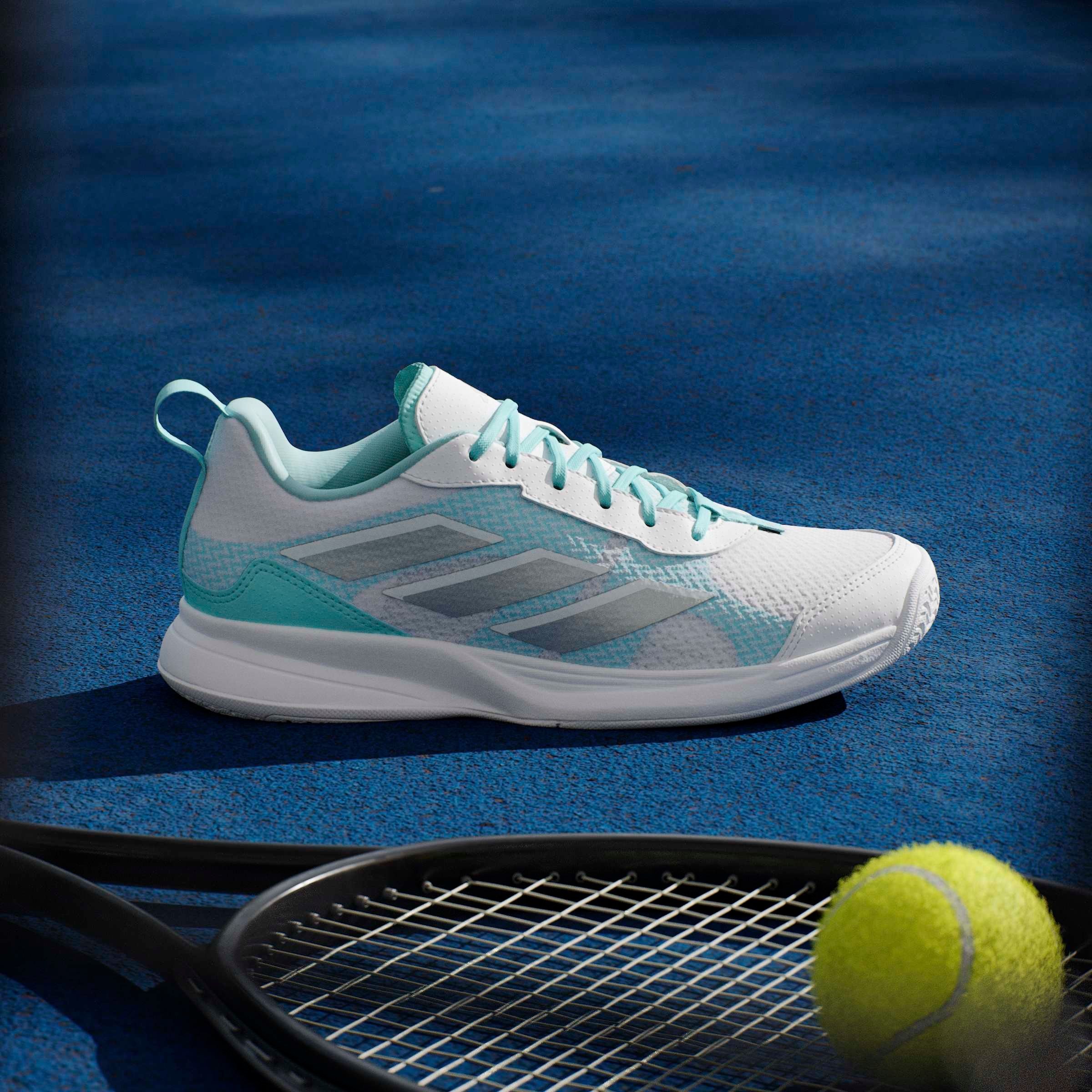 adidas Performance Chaussure de tennis »AVAFLASH LOW«  geeignet für Hartplatz und Sandplatz
