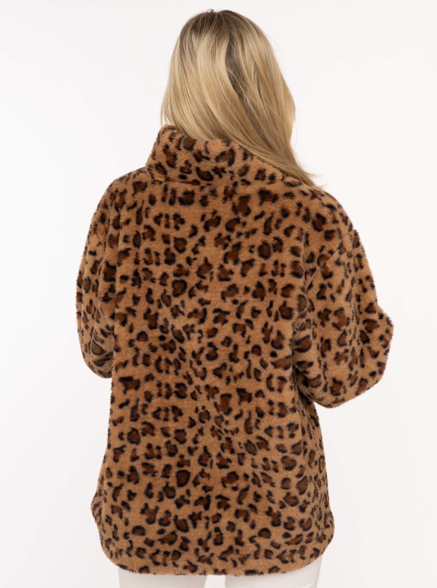 Zwillingsherz Troyer »Fake Fur Troyer Cozy Leo« avec col montant, fermeture éclair, matériau pelucheux, imprimé léopard intégral
