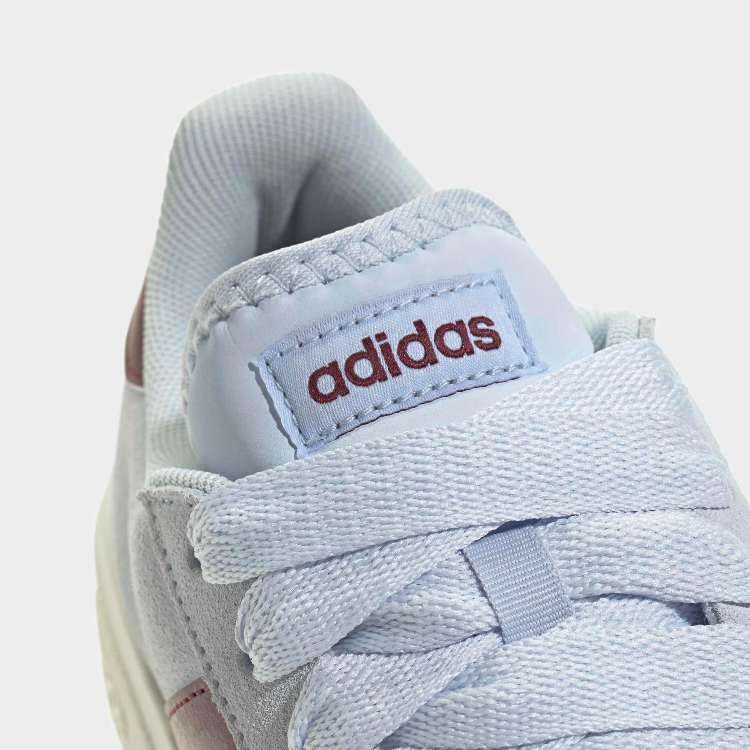 adidas Sportswear Sneaker »GRAND COURT BASE 00S«  Design auf den Spuren des adidas Campus 00