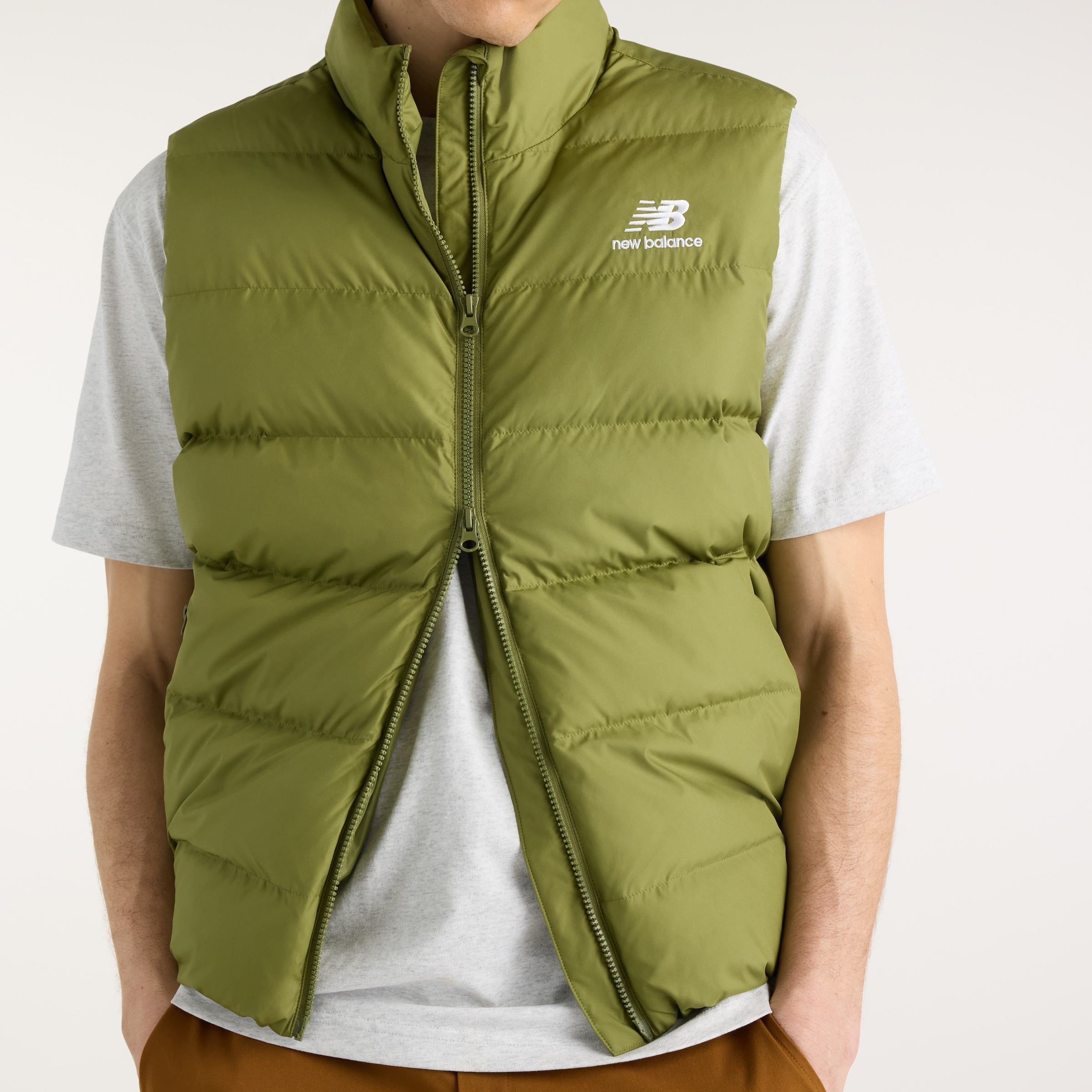 New Balance Gilet matelassé »BOSTON PUFFER VEST« mit markanter Steppung, sportlicher Stil, aus Polyester