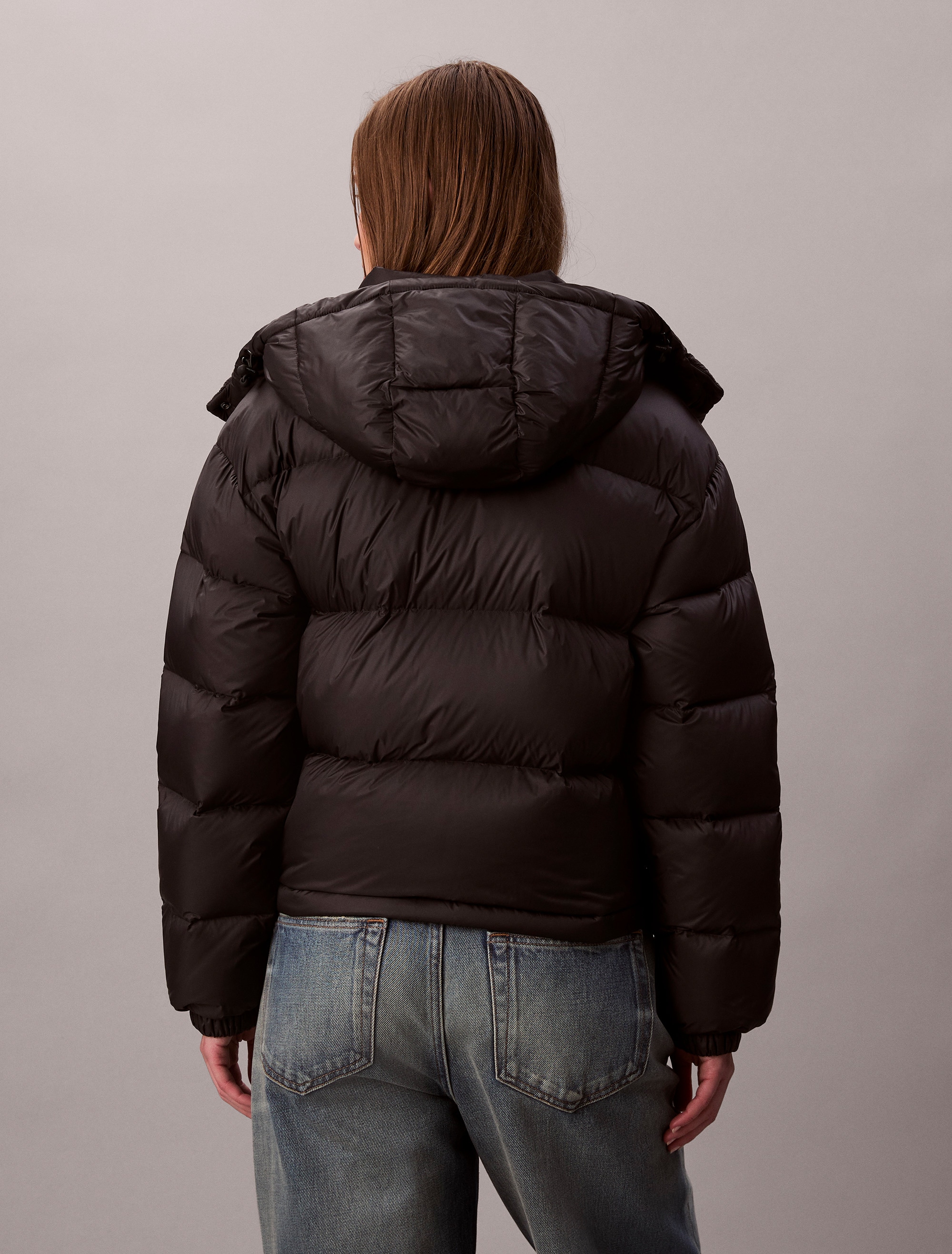 Calvin Klein Jeans Veste matelassée »ESSENTIAL MIDWEIGHT PUFFER JACKE« mit Kapuze Mit Rundhalsausschnitt, regular fit