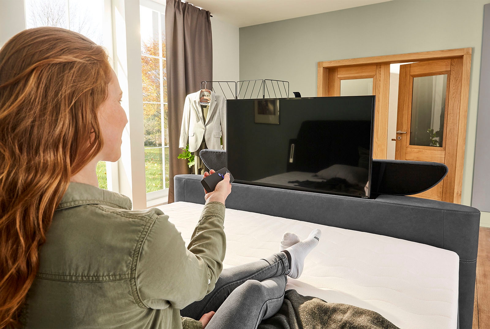 Jockenhöfer Gruppe Lit boxspring »MOVIESTAR, mit Taschenfederkernmatratze H3-H4, inkl. LED-Beleuchtung« revêtement en tissu structuré ou en microfibre au choix, 180x200cm