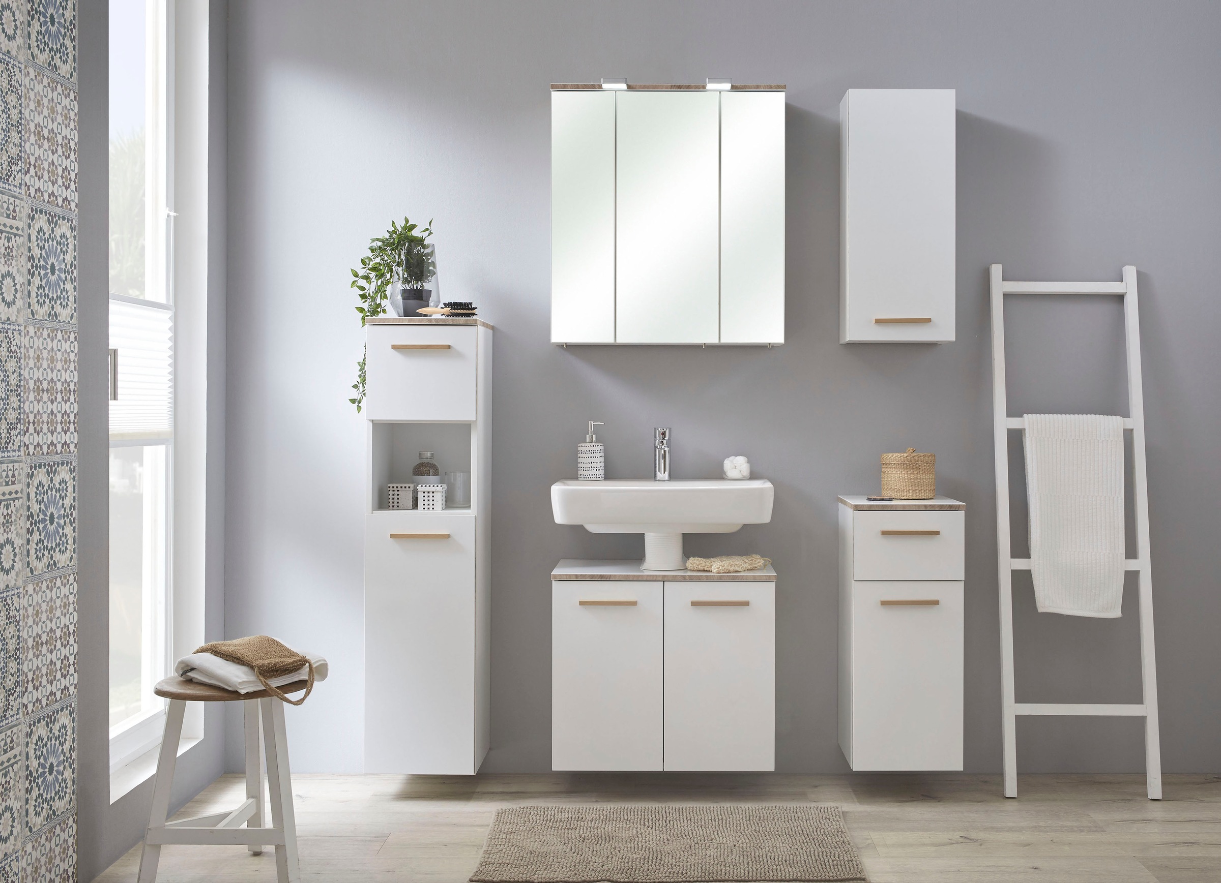 Saphir Ensemble de meubles de salle de bain »Quickset 931 5-teilig, Waschbeckenunterschrank mit LED-Spiegelschrank« Ensemble, 5 cuis tlg.