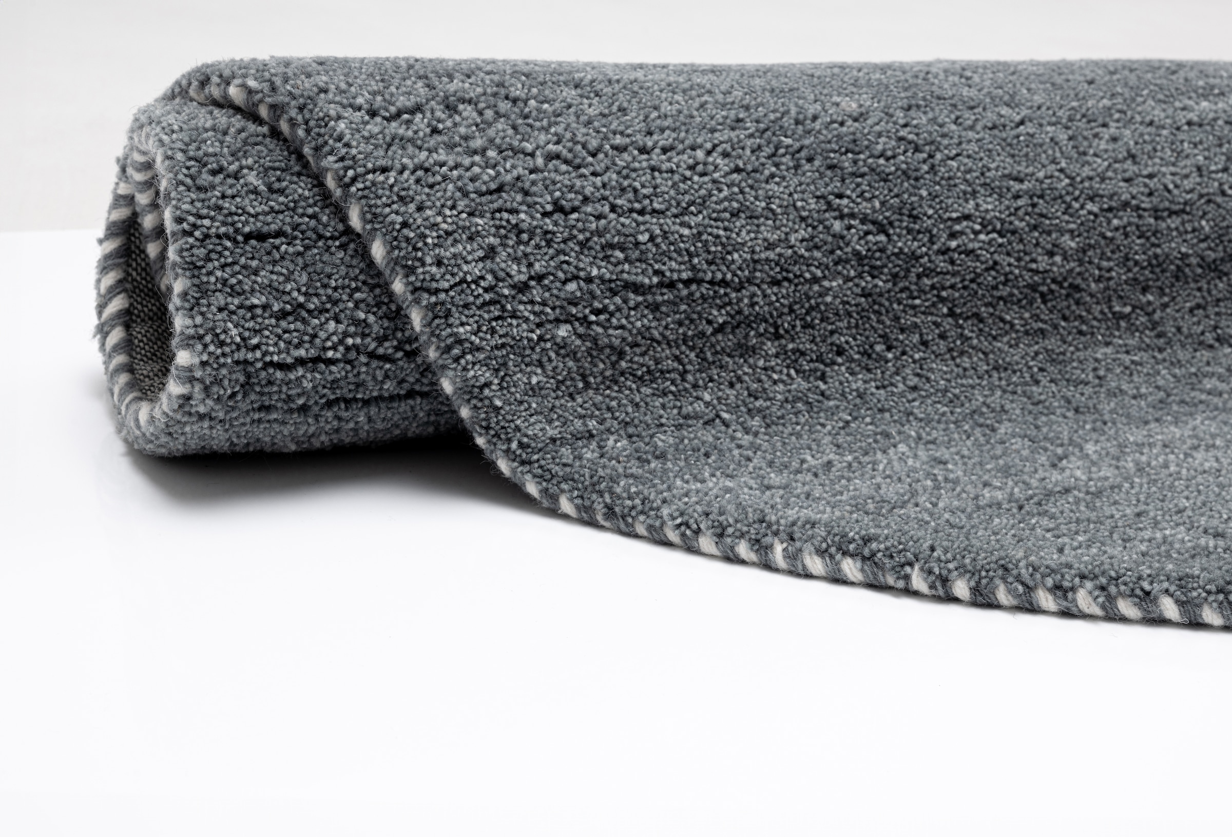 THEKO Tapis en laine »Gabbeh Uni, Handgefertigt, Teppich, meliert, reine Wolle,« ovale 14 mm Höhe Schlafzimmer, Wohnzimmer, Esszimmer, auch als Läufer, eckig  oder rund