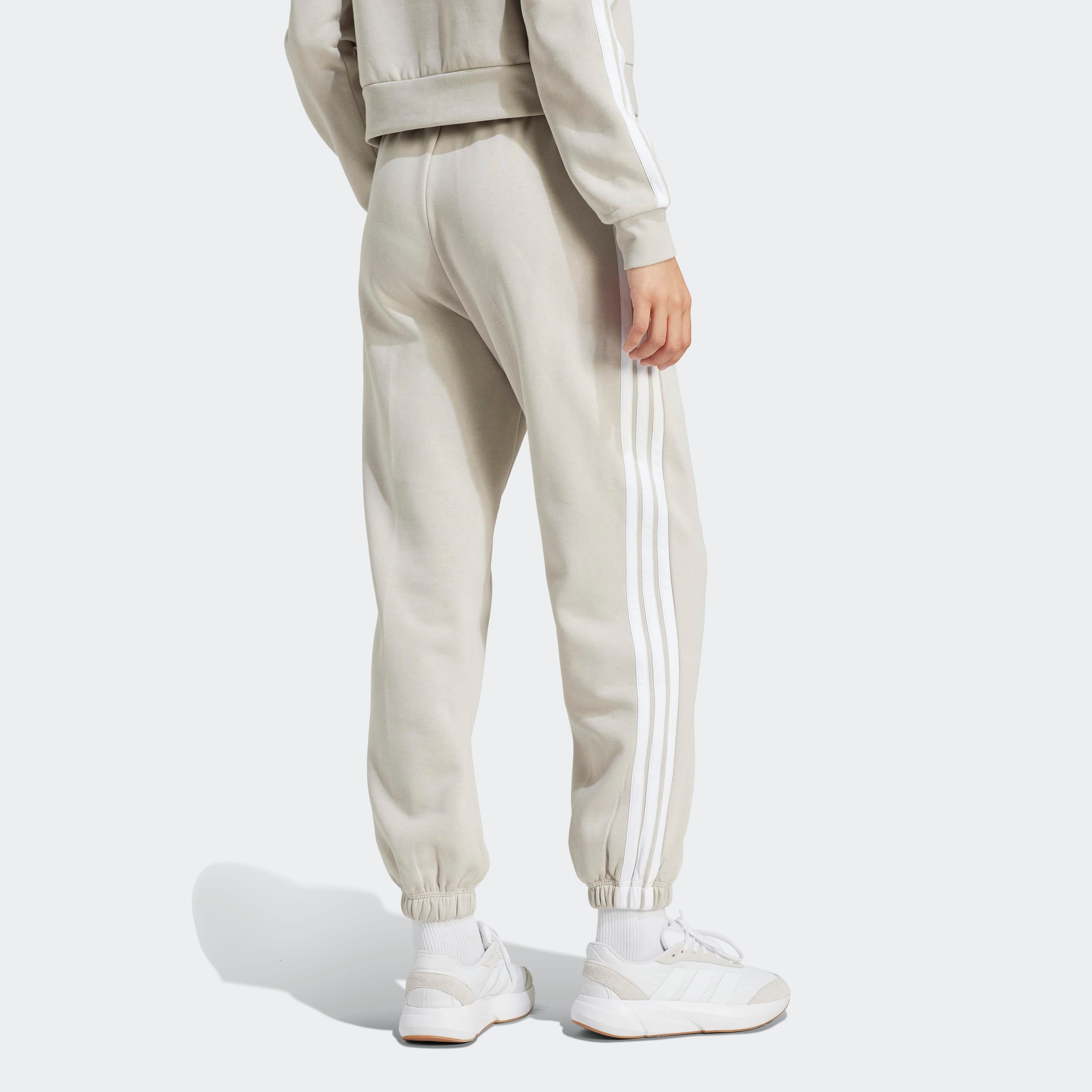 adidas Sportswear Pantalon de sport »W 3S FL C PT«  coupe ample, jambes fuselées