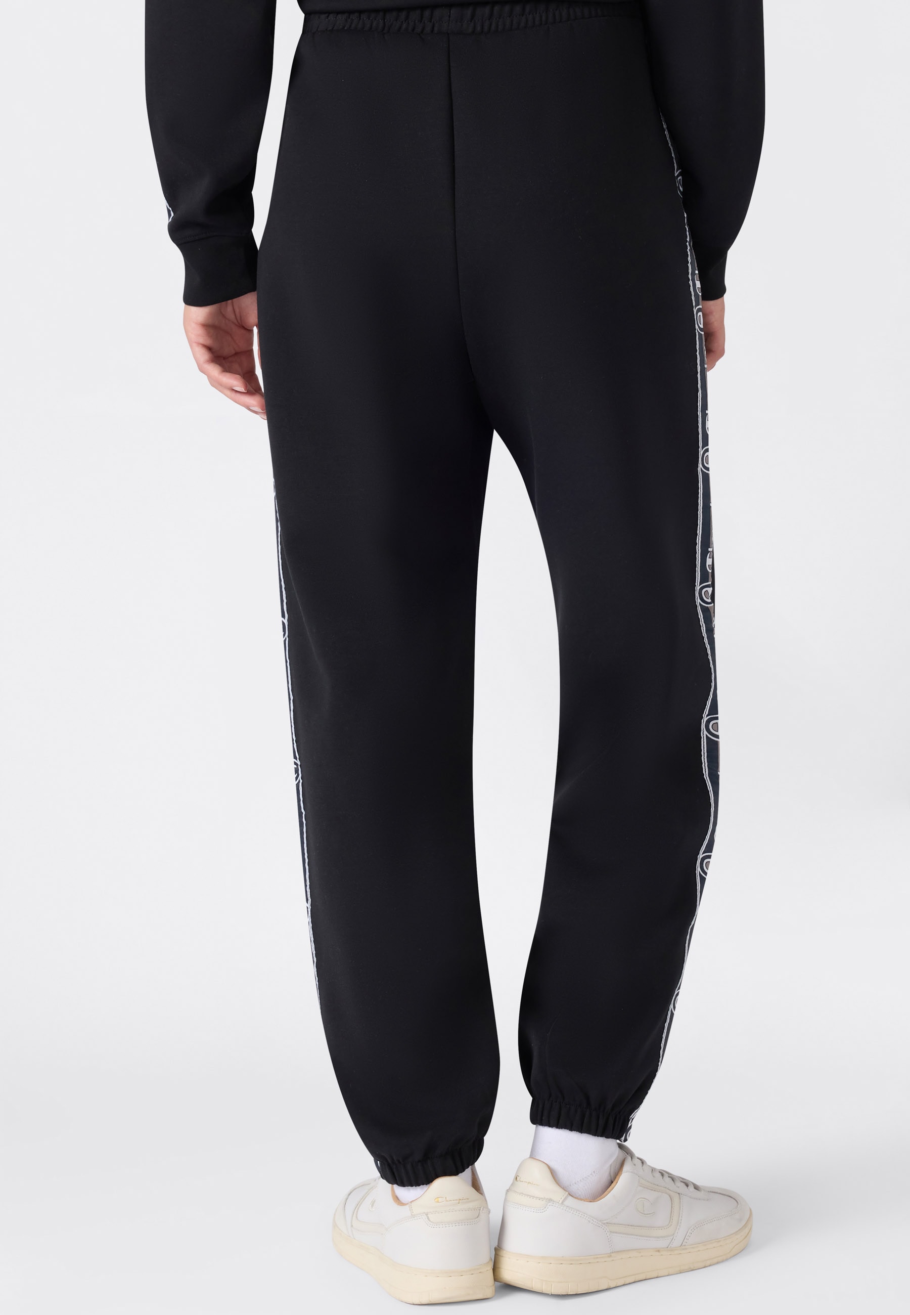Champion Pantalon de jogging »SPORTWEAR CUFFED PANTS Loose Fit Stretch Cotton«  Avec coupe pantalon à revers, en qualité stretch, coupe ample