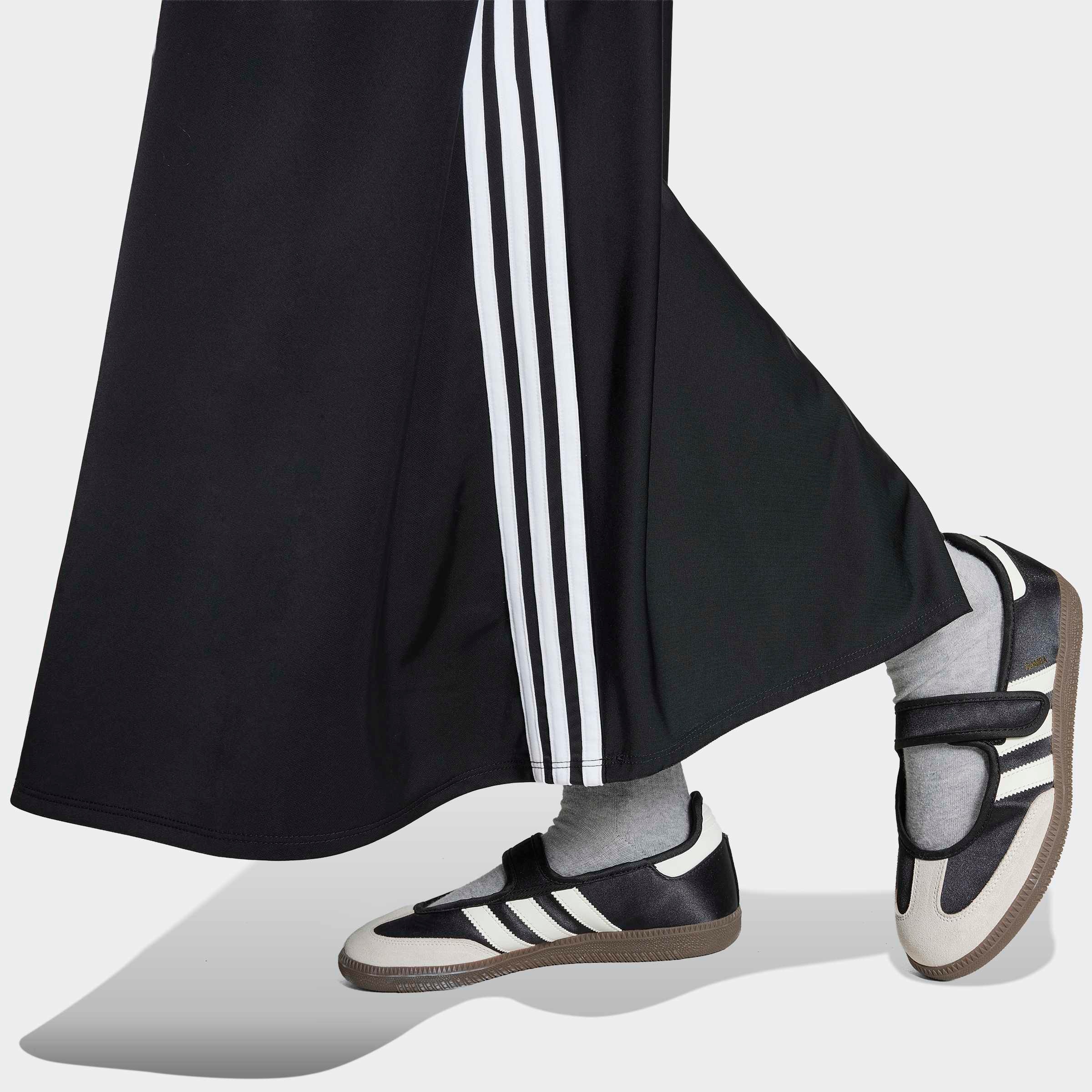adidas Originals Robe t-shirt »FIREBIRD SKIRT« im sportlichen Stil, mit Druckknopfverschluss
