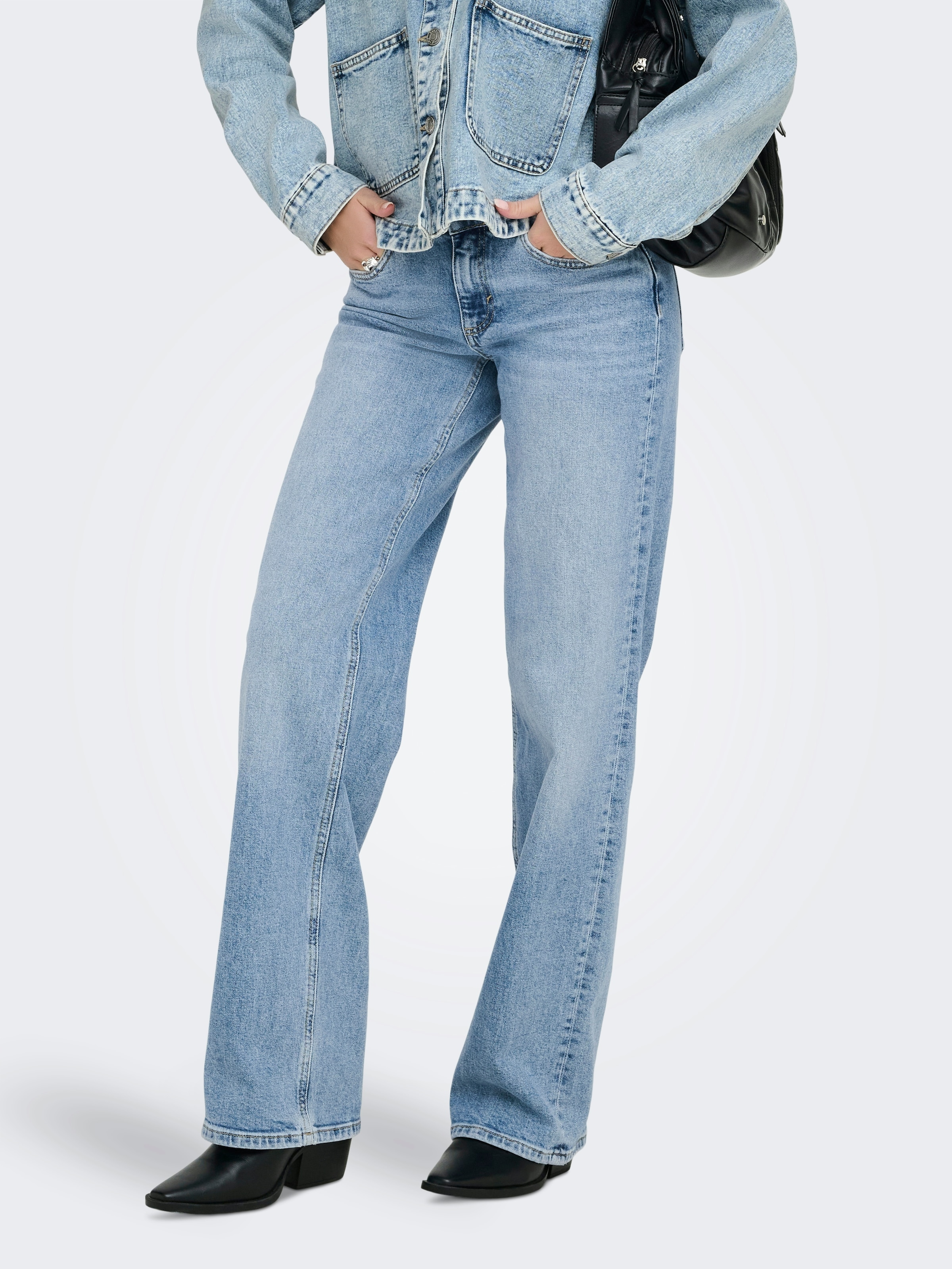 ONLY Low-rise-Jeans »ONLJUICY LW WIDE LEG DNM REA365 NOOS« Baumwollmischung, wide fit