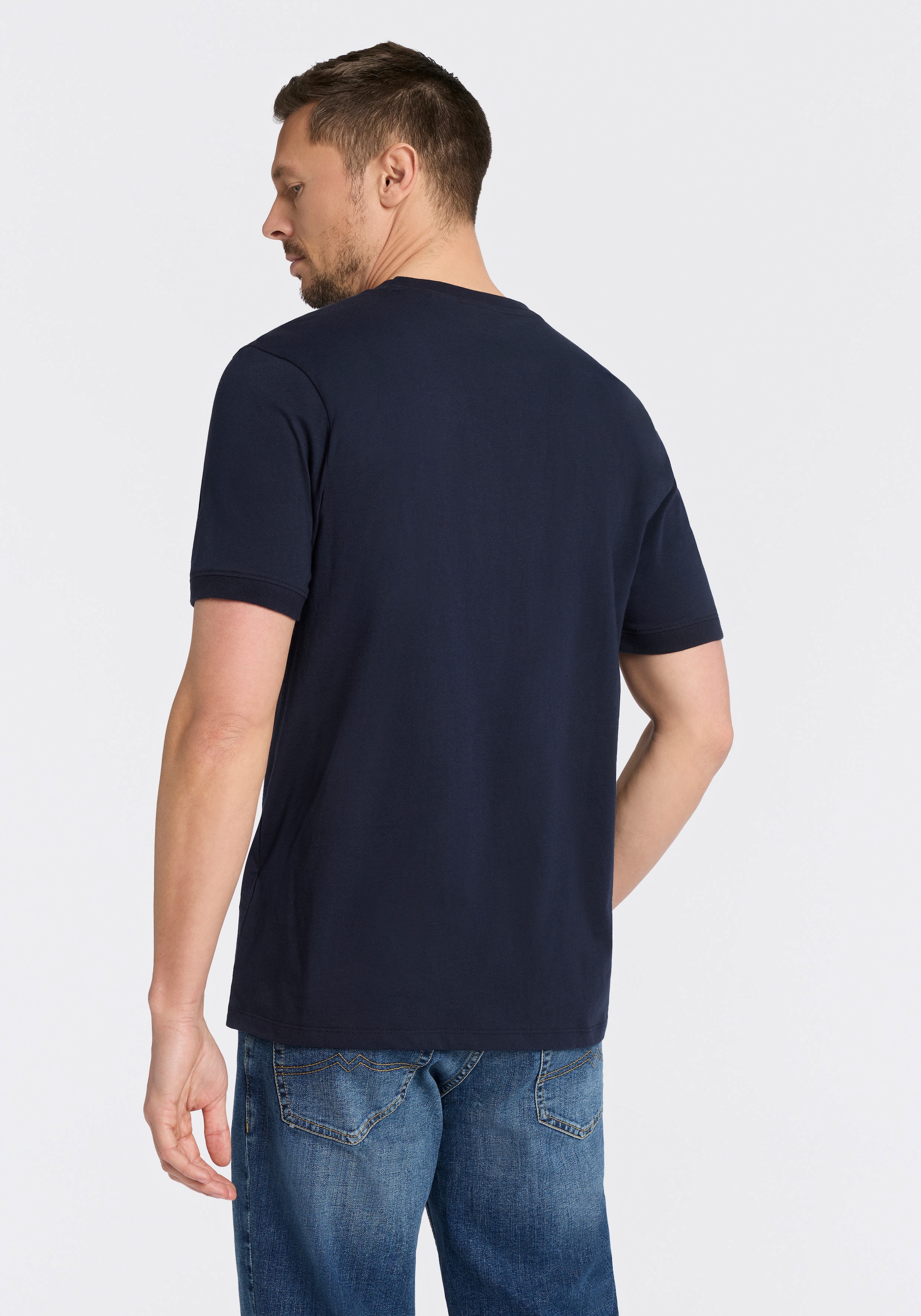 HUGO T-shirt »Diragolino« Rundhalsausschnitt, Regular Fit, Logo-Label