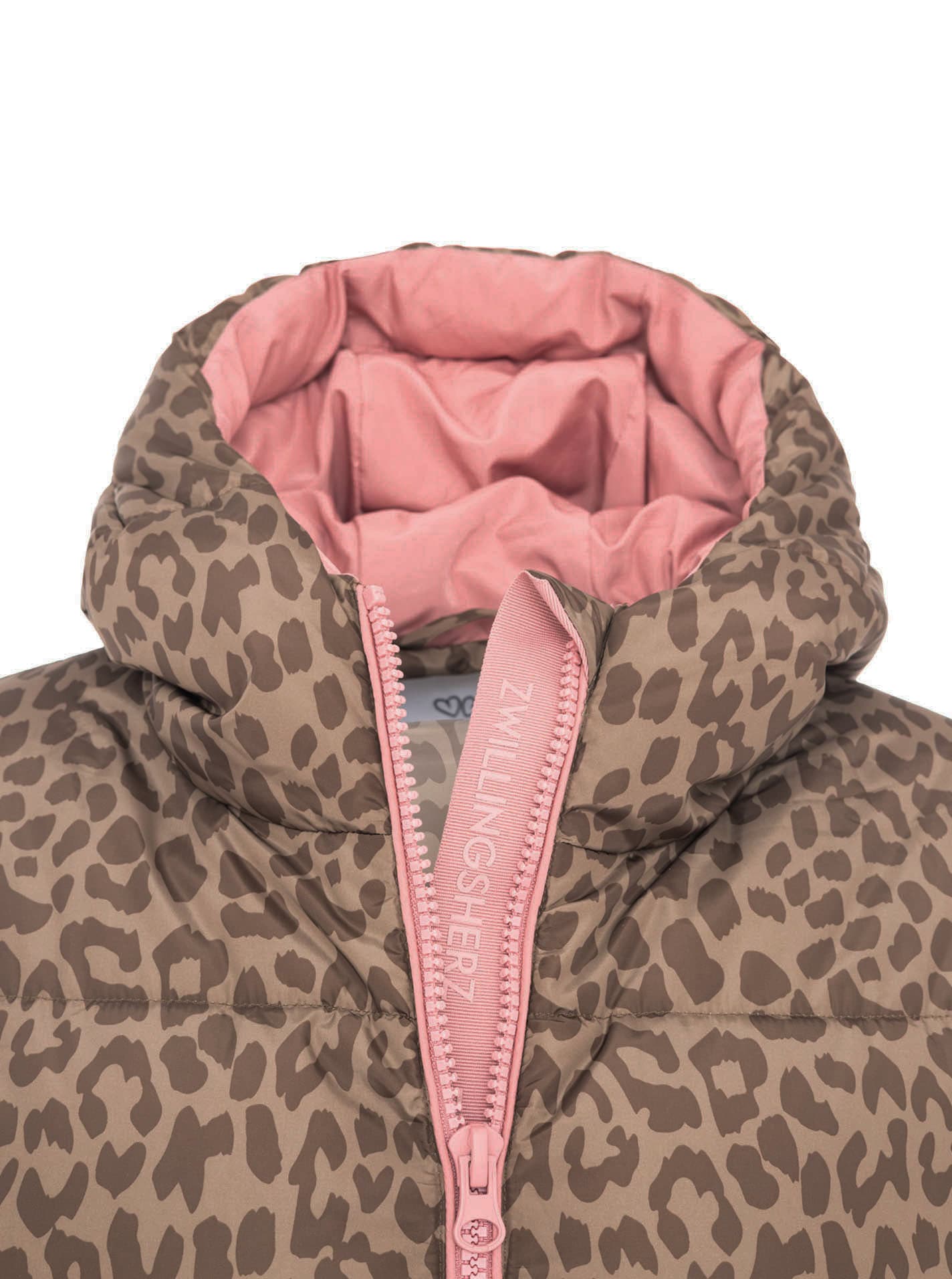 Zwillingsherz Manteau matelassé »„Leo AOP“« capuche, détails contrastés, motif léopard, fermeture éclair, poches,