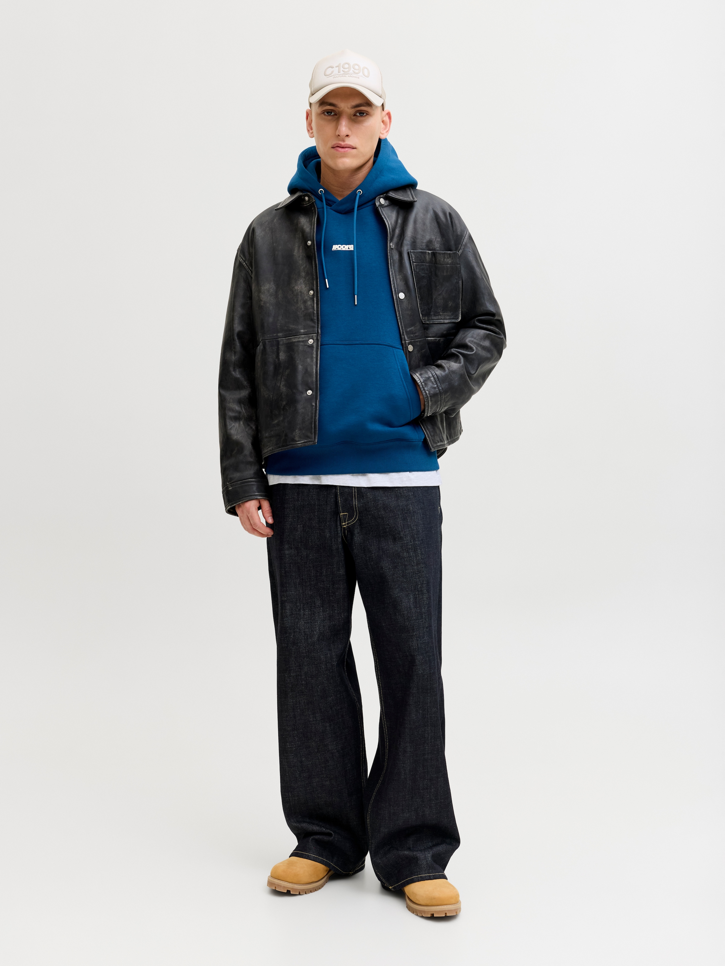 Jack & Jones Kapuzensweatshirt »JCOCLUB BACKPRINT SWEAT HOOD«, mit Print
