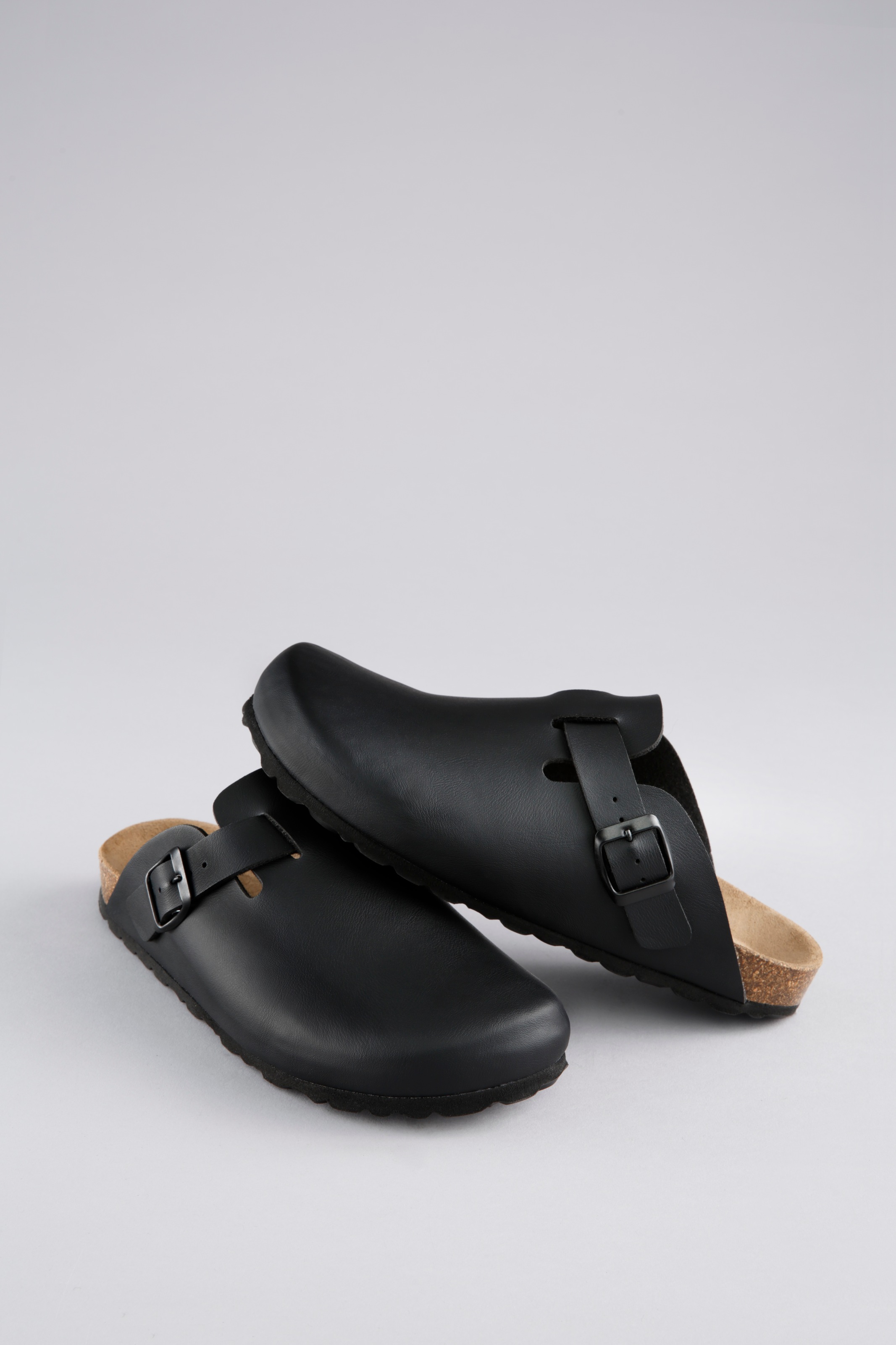 Aniston SHOES Sabot  Gartenschuh, Berufsschuh, Hausschuh in klassischer Form