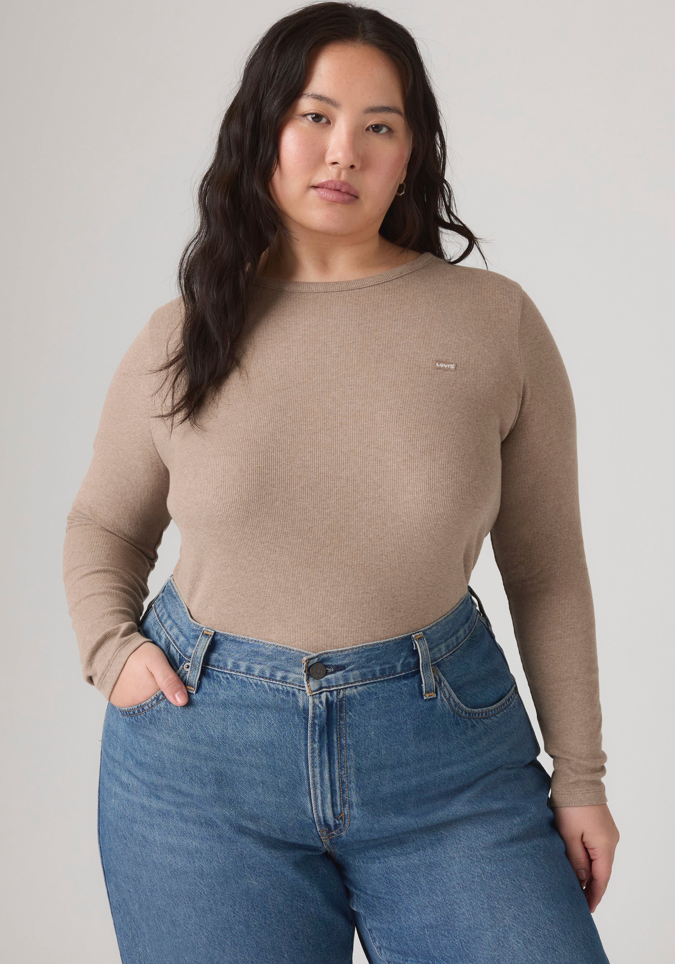 Levi's® Plus T-shirt à manches longues »PL HAYES LS« coupe ajustée