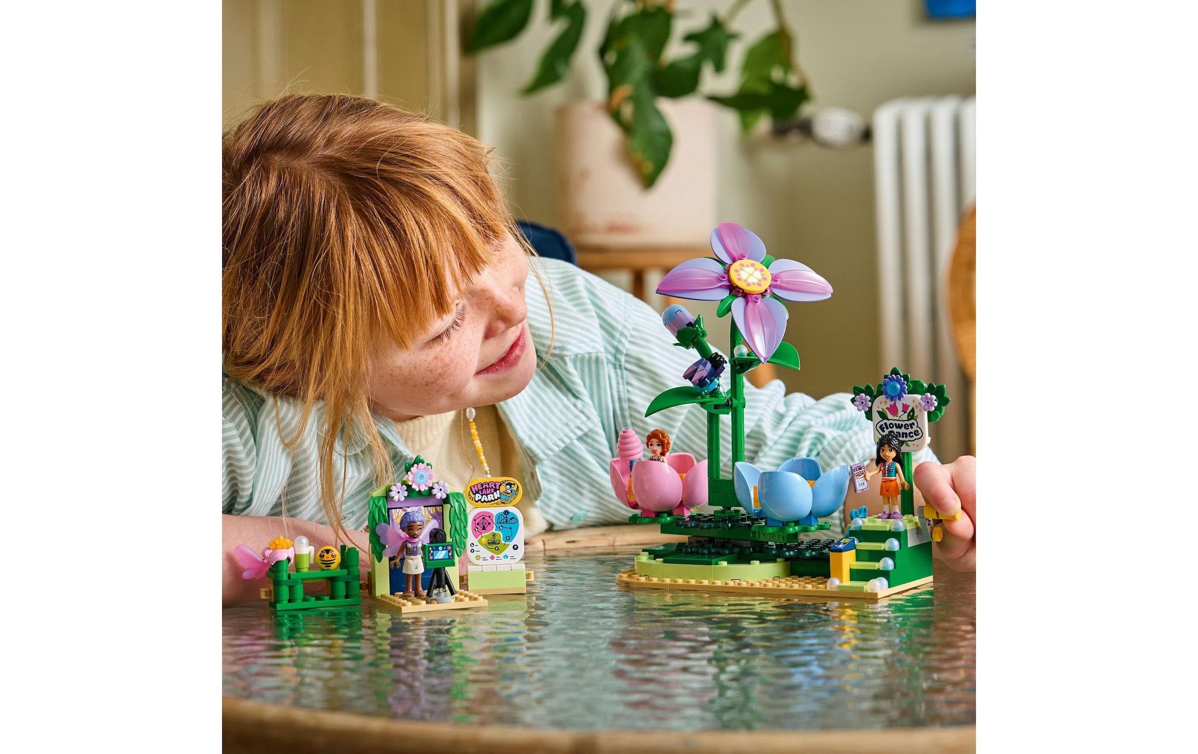 LEGO® Pions de construction »Feentassen-Karussell mit Blumendeko (42702), LEGO Friends« fabriqué en Europe