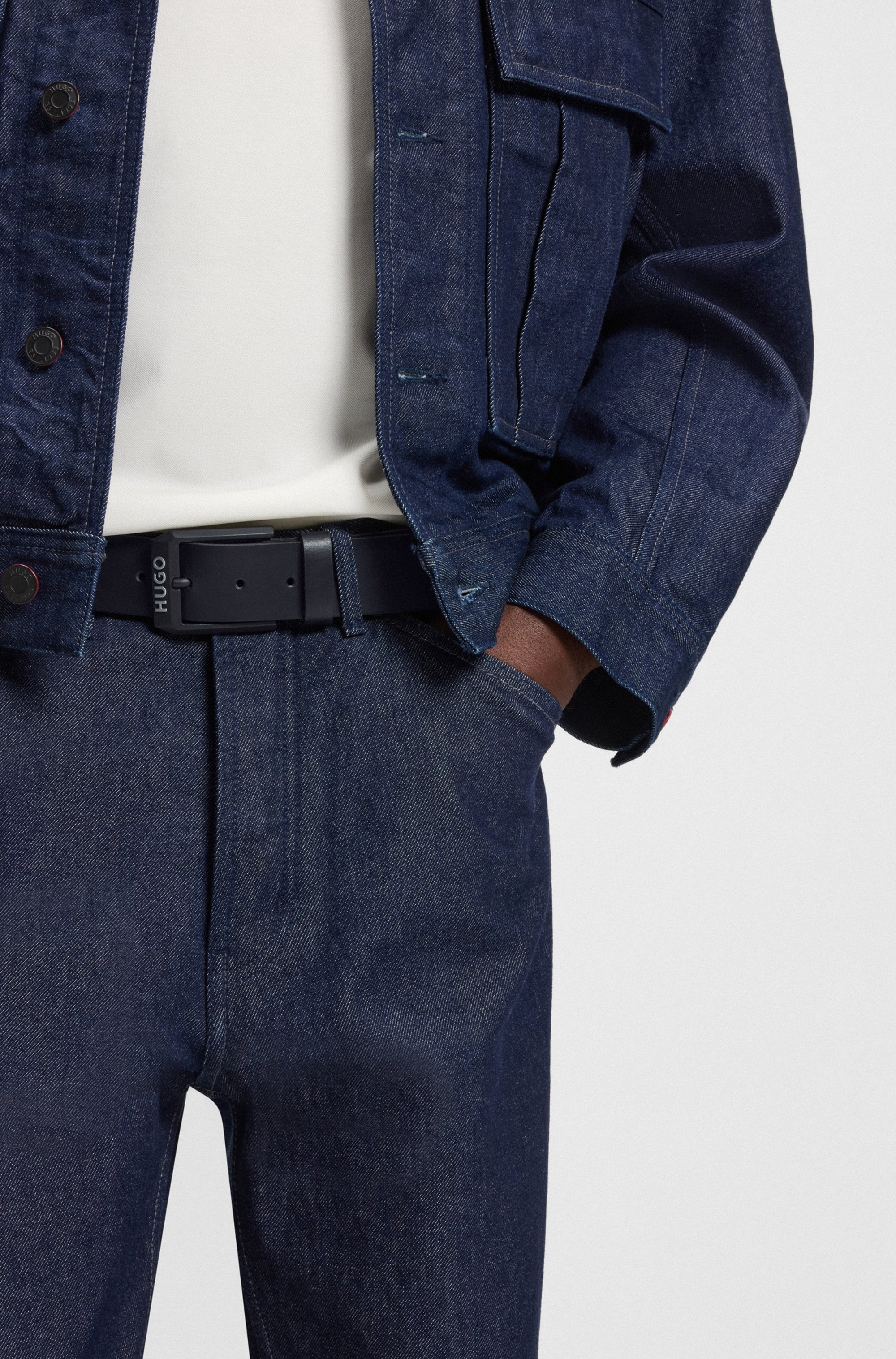 HUGO Ceinture en cuir »Gelio-B_Sz40« HUGO Markenlabel, rote Ziehnaht