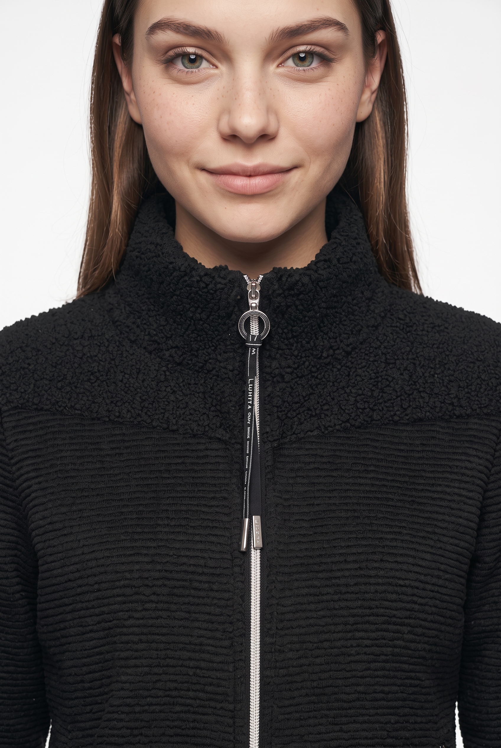 Luhta Veste en laine polaire »D STRICKFLEECEJACKE JACKARBY« en polyester, aussi disponible en grandes tailles