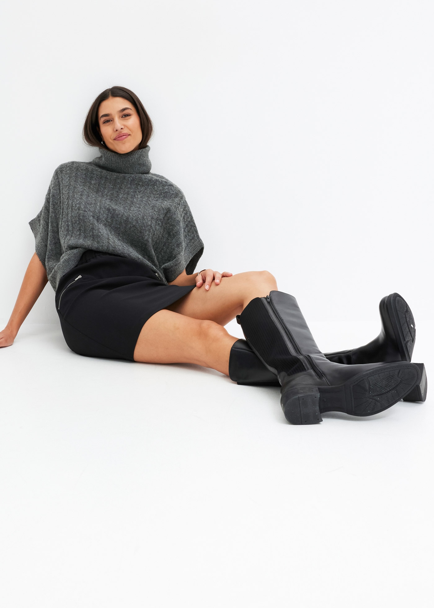 bonprix Minirock aus Polyester, Viskose und Elasthan, enger Schnitt, mit Bequembund