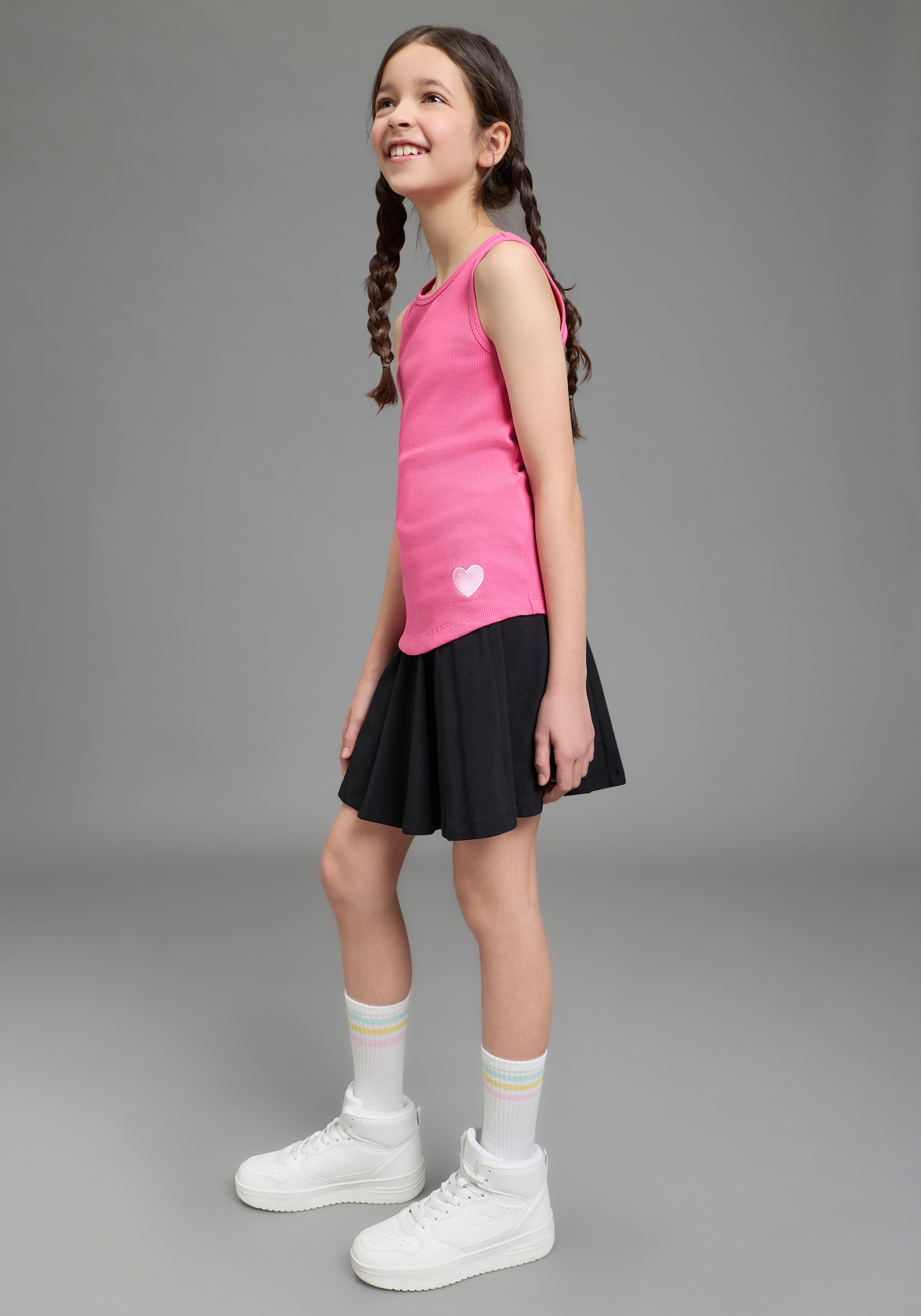 H.I.S Débardeur à côtes »3er Pack H.I.S Ripp-Tops mit Stickerei für Mädchen« Packung, 3, 3 pièces für Mädchen, ärmelloses Design, aus Baumwolle, elastische Rippware