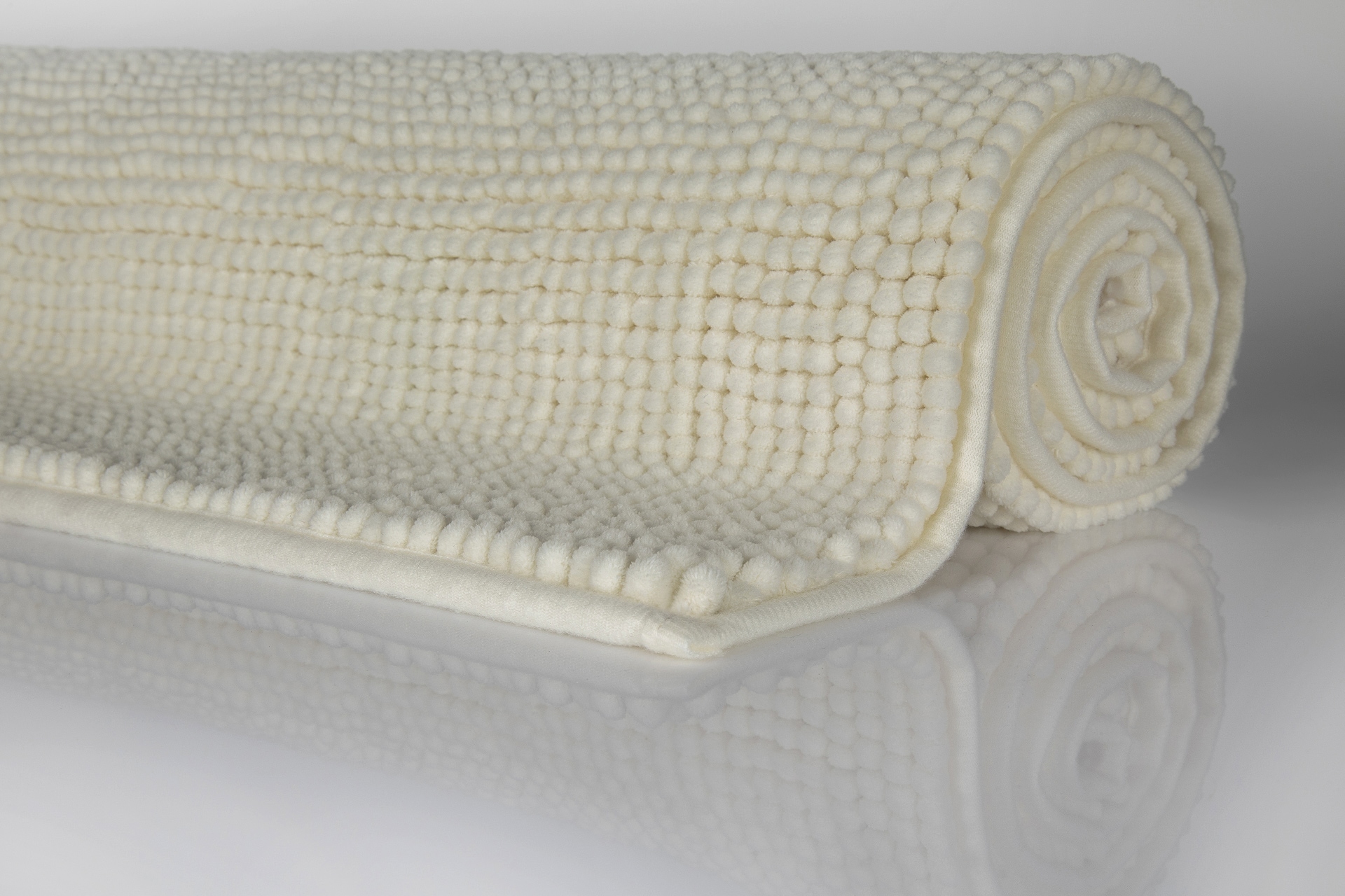 Wecon home Basics Badematte »Balu , Badezimmer Teppich, Badvorleger« Höhe 14 mm rutschhemmend beschichtet fussbodenheizungsgeeignet Chenille, waschbar, rutschfest, schnell trocknend, weich, Badteppich