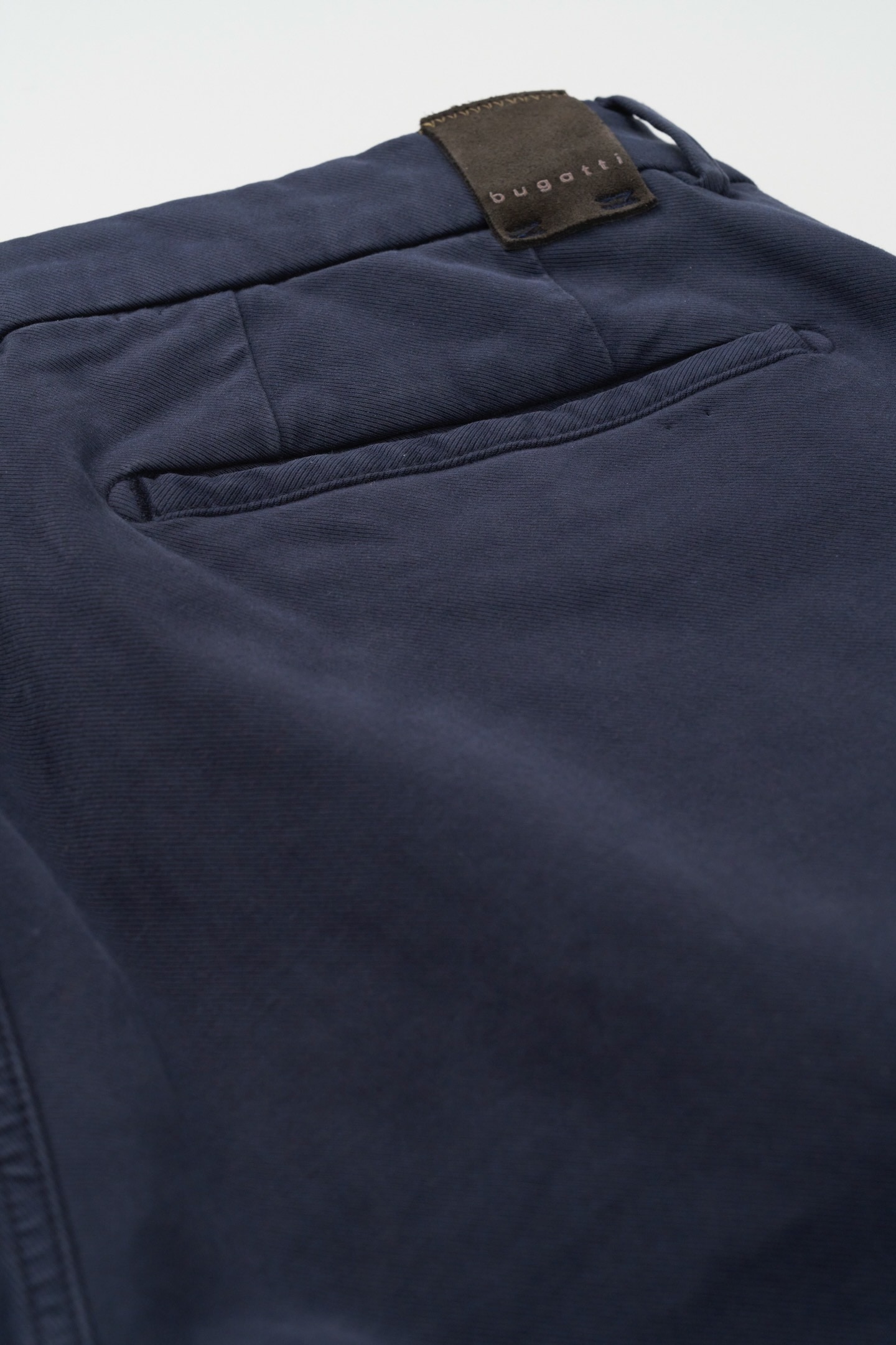 bugatti Pantalon en tissu  aus einem Baumwoll-Elasthan-Mix