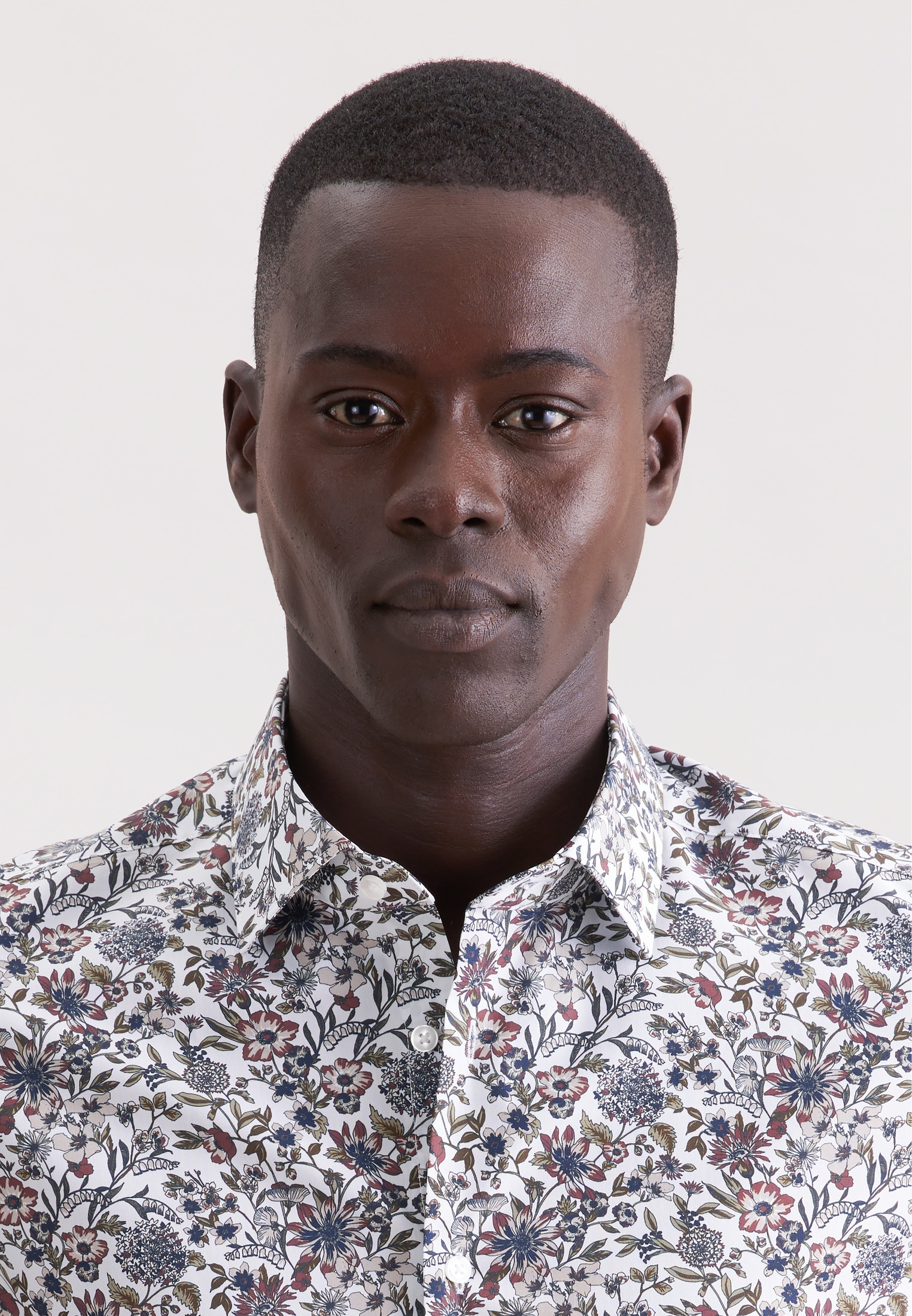 seidensticker Chemise d'affaires »Schwarze Rose« Slim 1/1 Kentkragen Druck