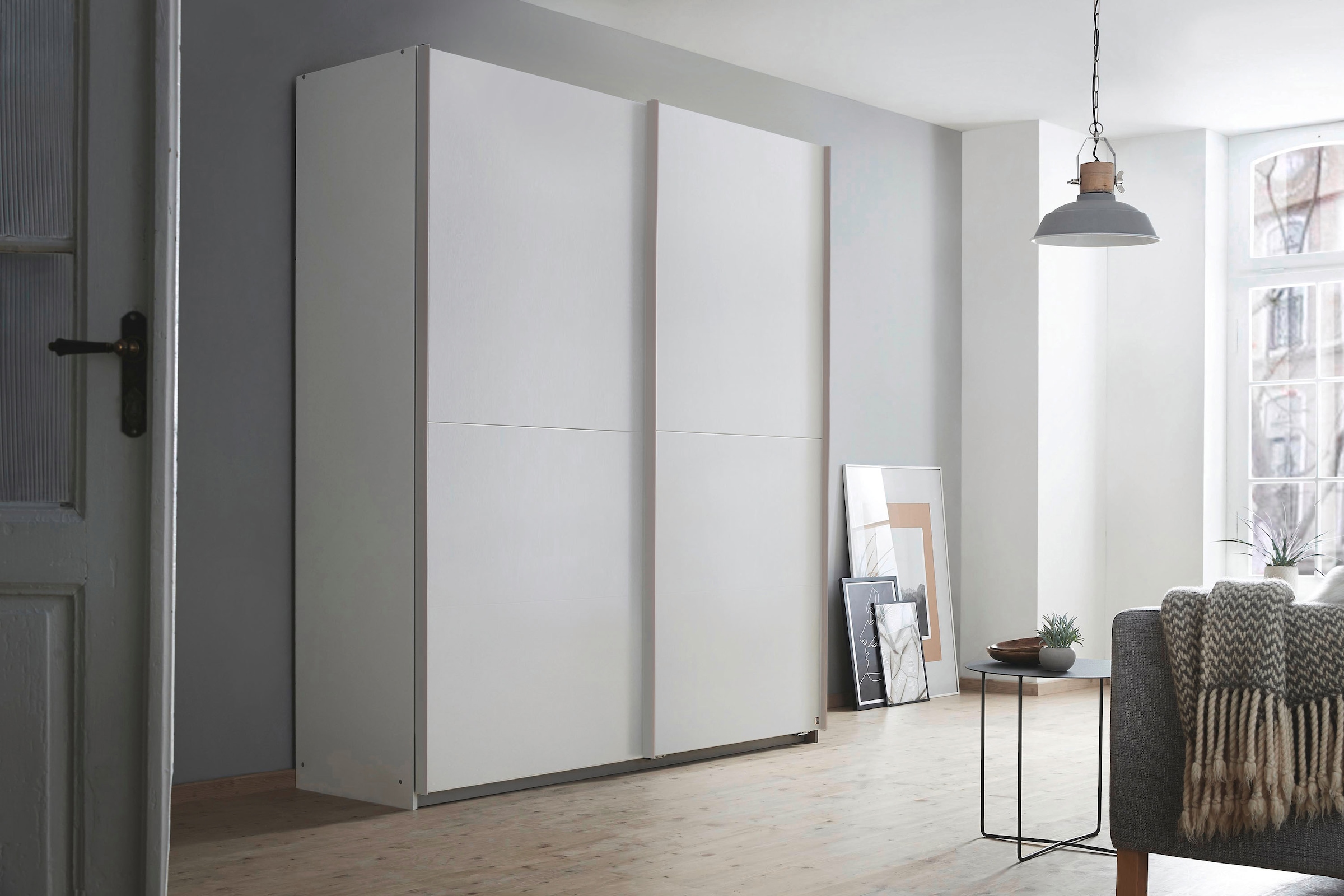 rauch Schwebetürenschrank »Kleiderschrank Schrank Garderobe Wäscheschrank SATURN« 3 verschiedene Ausstattungen BASIC/CLASSIC/PREMIUM (inkl. SOFT-CLOSE),  zeitlose Farbkombinationen, B/H/T: 175/191/59 cm MADE IN GERMANY