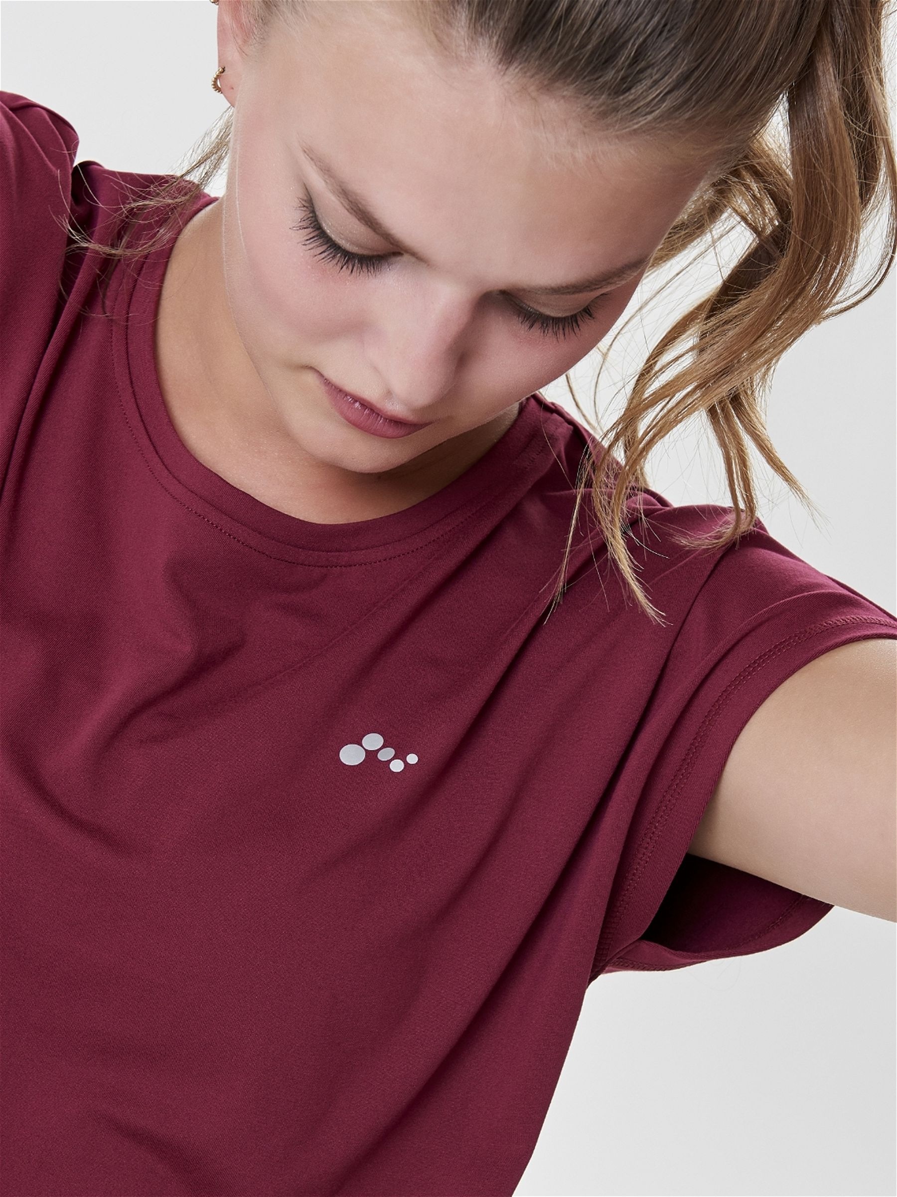 ONLY Play Trainingsshirt »ONPAUBREE SS LOOSE TRAIN TEE - NOOS«