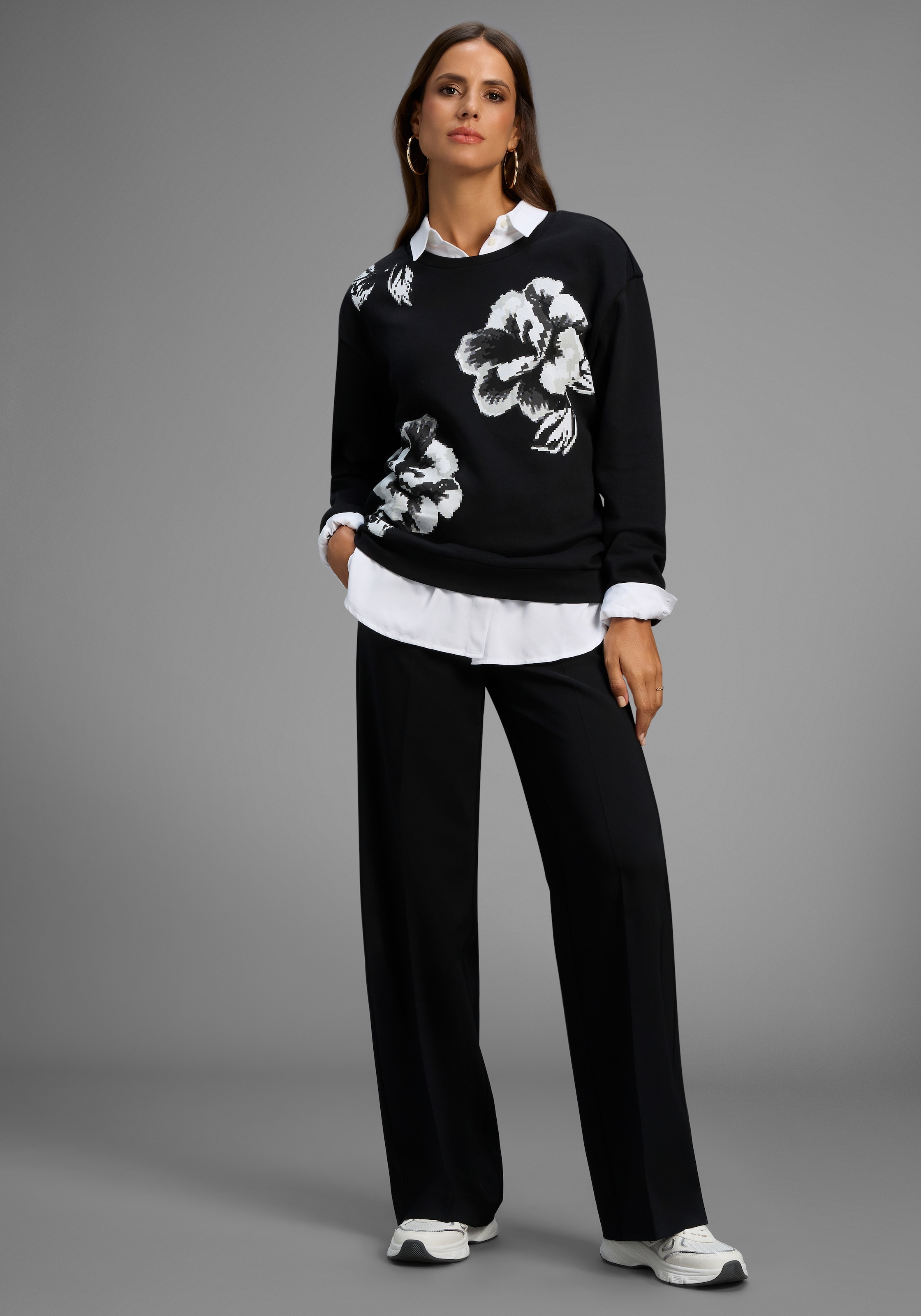 Laura Scott Pull , Weiche Baumwollmischung mit Rundhalsausschnitt und Blumenprint
