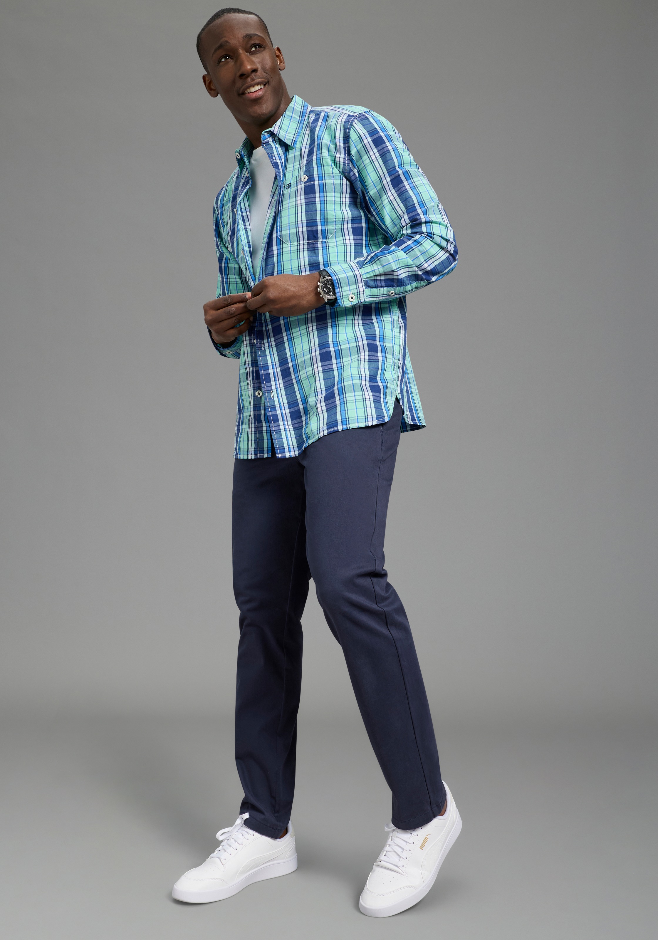 DELMAO Karohemd Langarm mit Ärmelschlitz, aus Baumwolle, taillierte Passform