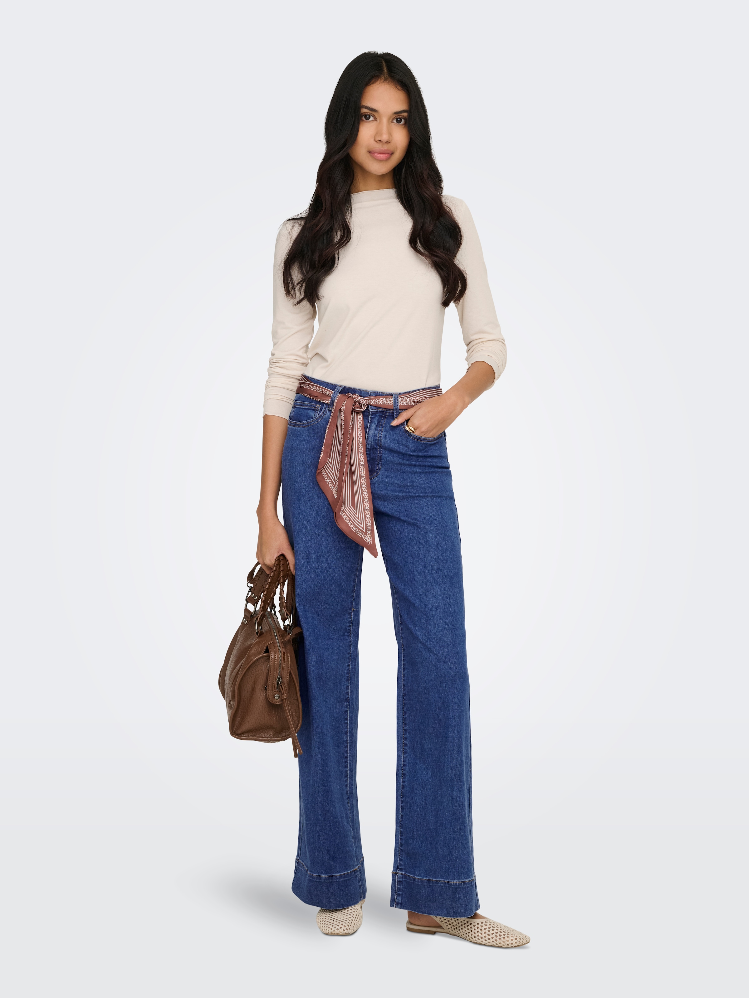 ONLY Jeans taille haute »ONLMADISON HW WIDE SCARF DNM GUA« Mélange de matériaux, taille haute, coupe large, avec foulard à la mode en guise de ceinture