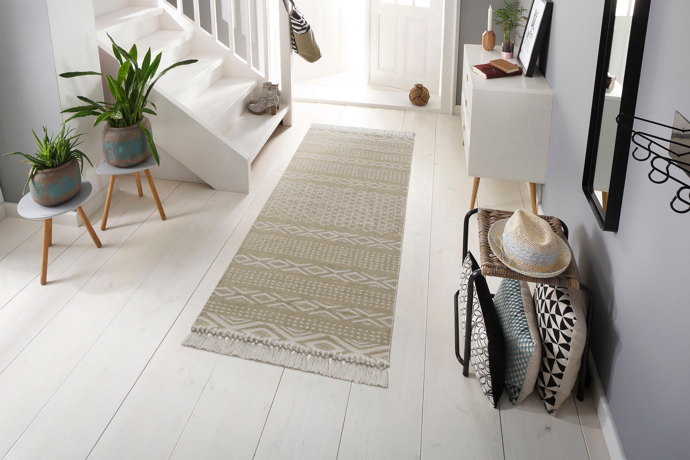 andas Läufer »Neo« rechteckig 3 mm Höhe im Boho Look, mit Fransen, Teppichläufer in Pastell-Farben