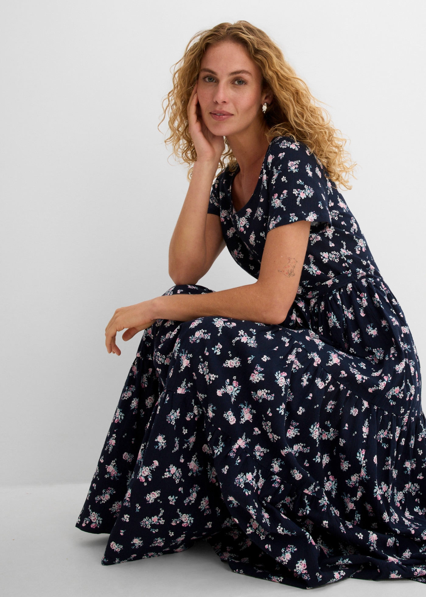 bonprix Maxi robe en coton pur, coupe loose fit, manches courtes, motif intégral