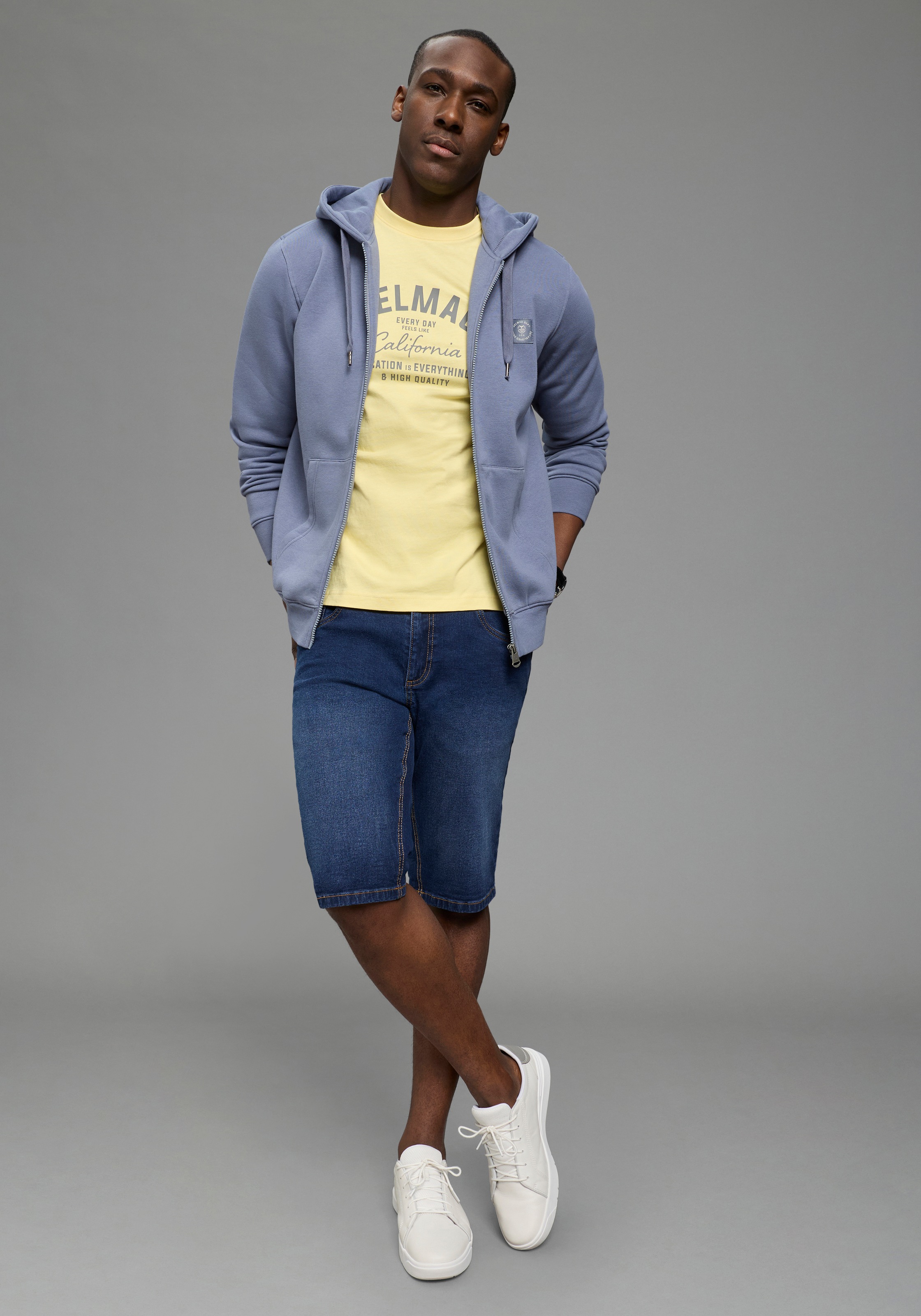 DELMAO Jeansshorts gerade geschnittene Beine, Regular-Fit, kniefreie Länge