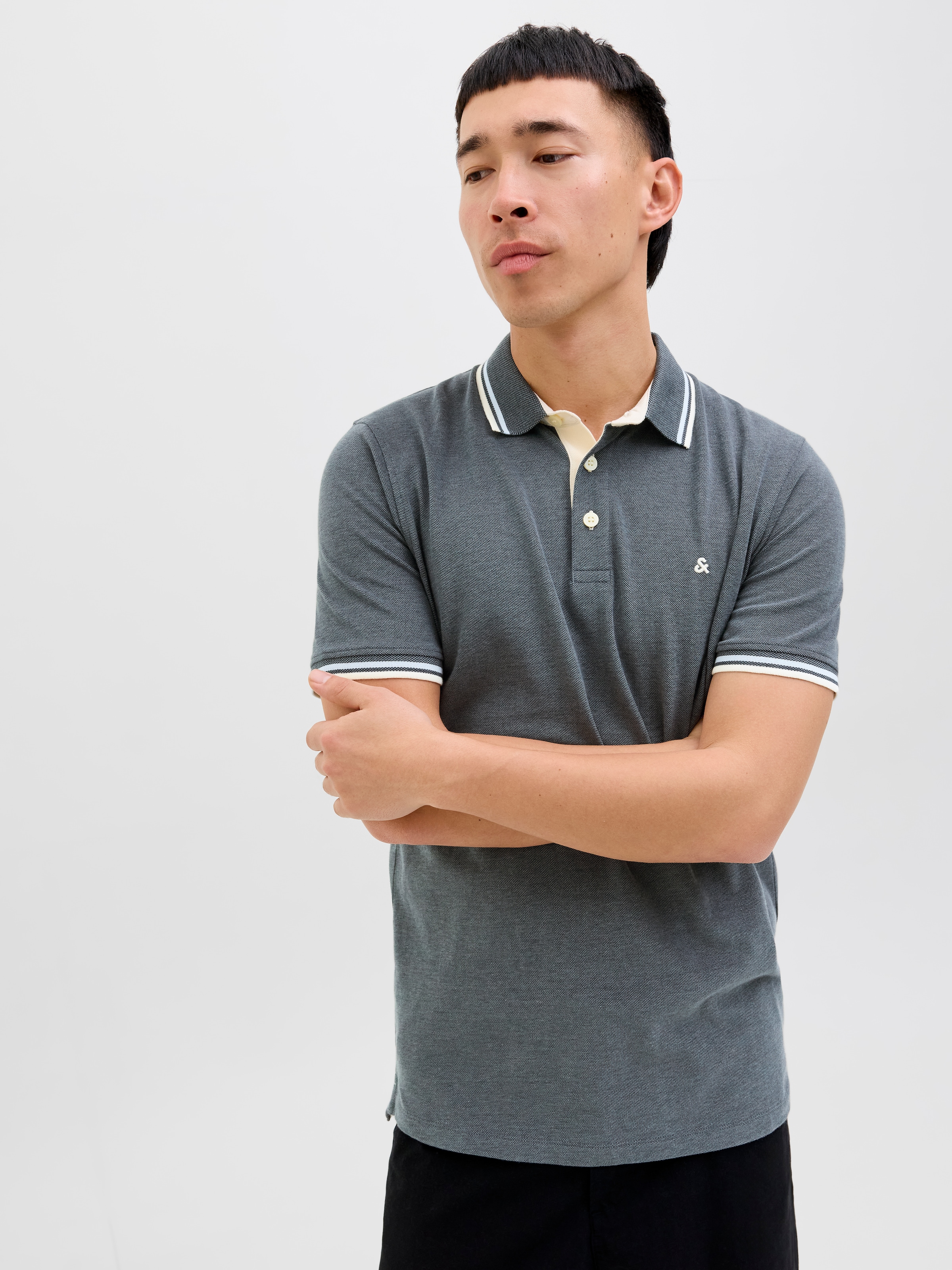 Jack & Jones Polo »JJEPAULOS  Poloshirt mit klassischem Kragen und figurbetonter Form« broderie logo, tendance, étroit, coton, col polo