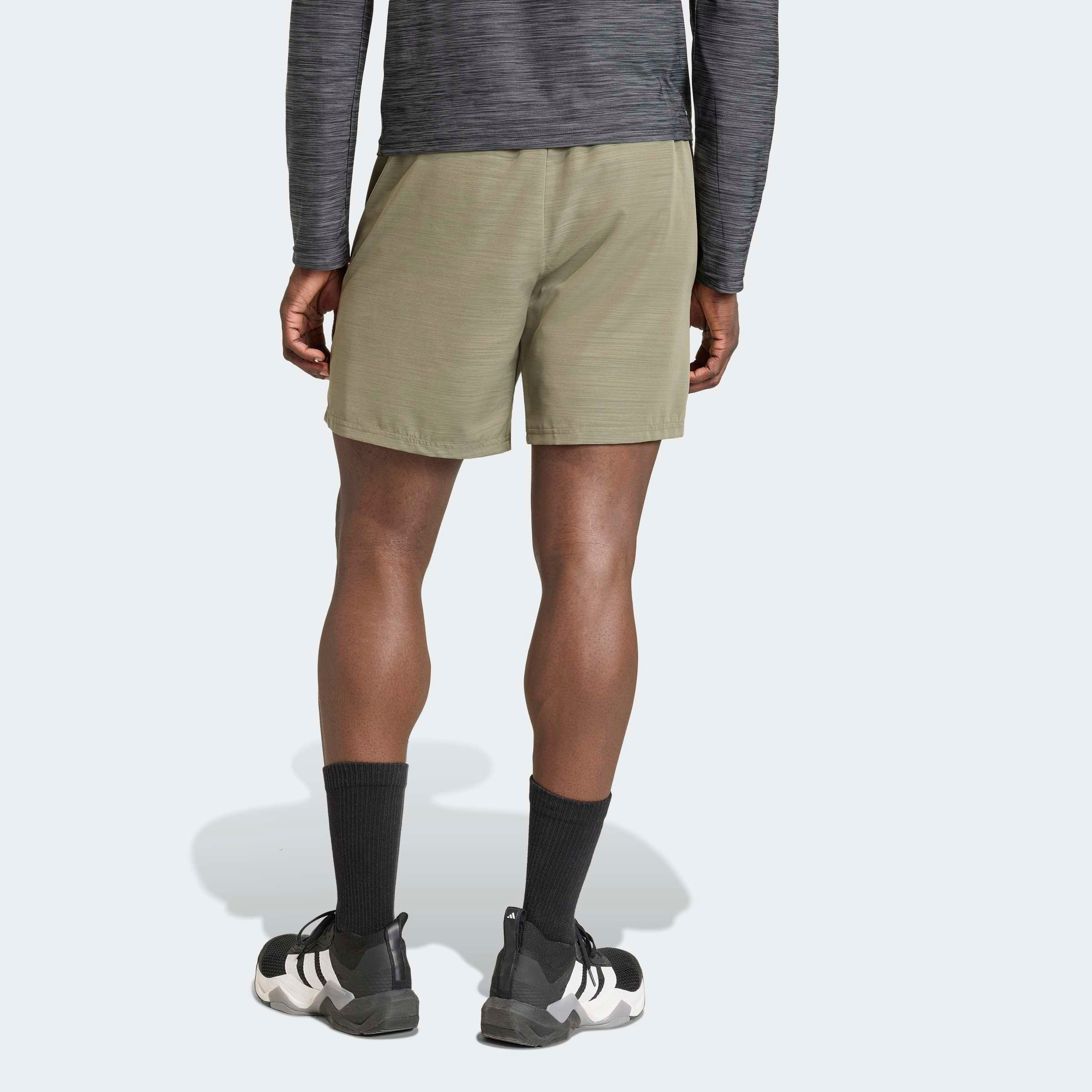adidas Performance Shorts »WORKOUT ESSENTIALS BASE, GEWEBT«