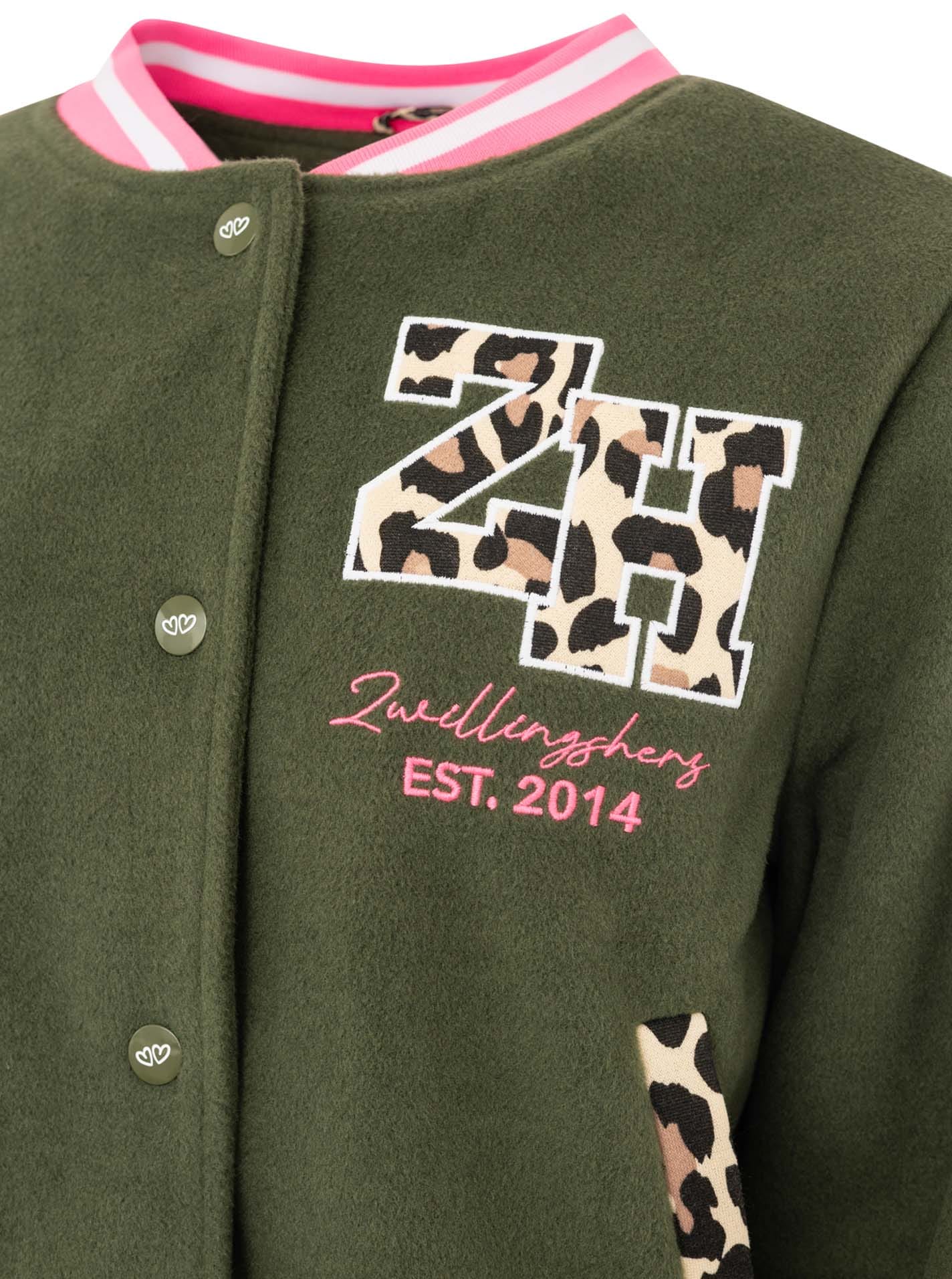 Zwillingsherz Veste bomber »„College Leo“« côtes rayées, détails léopard et doublure, patte à boutons-pression