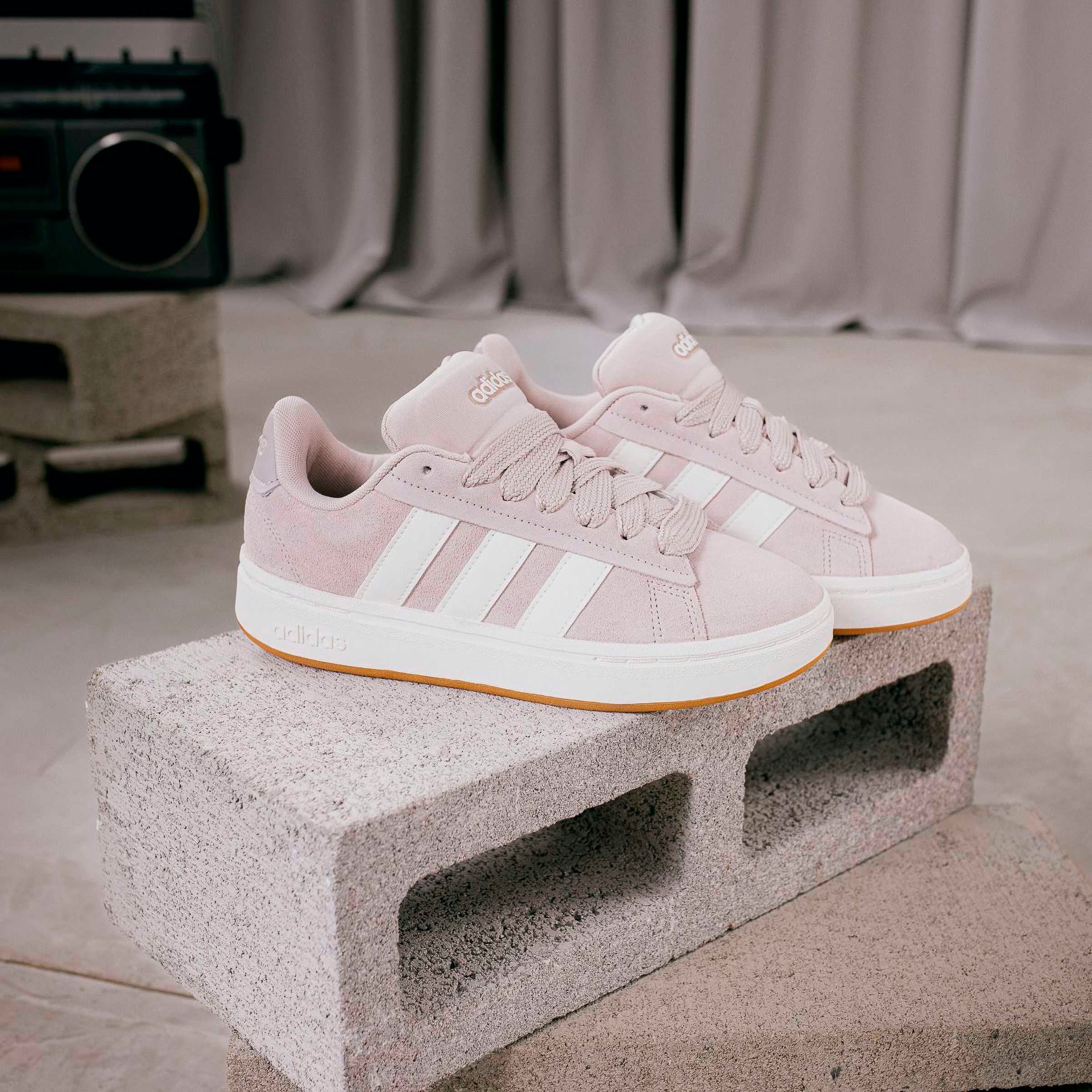 adidas Sportswear Sneakers »GRAND COURT ALPHA«  inspiriert vom Design des adidas campus 00