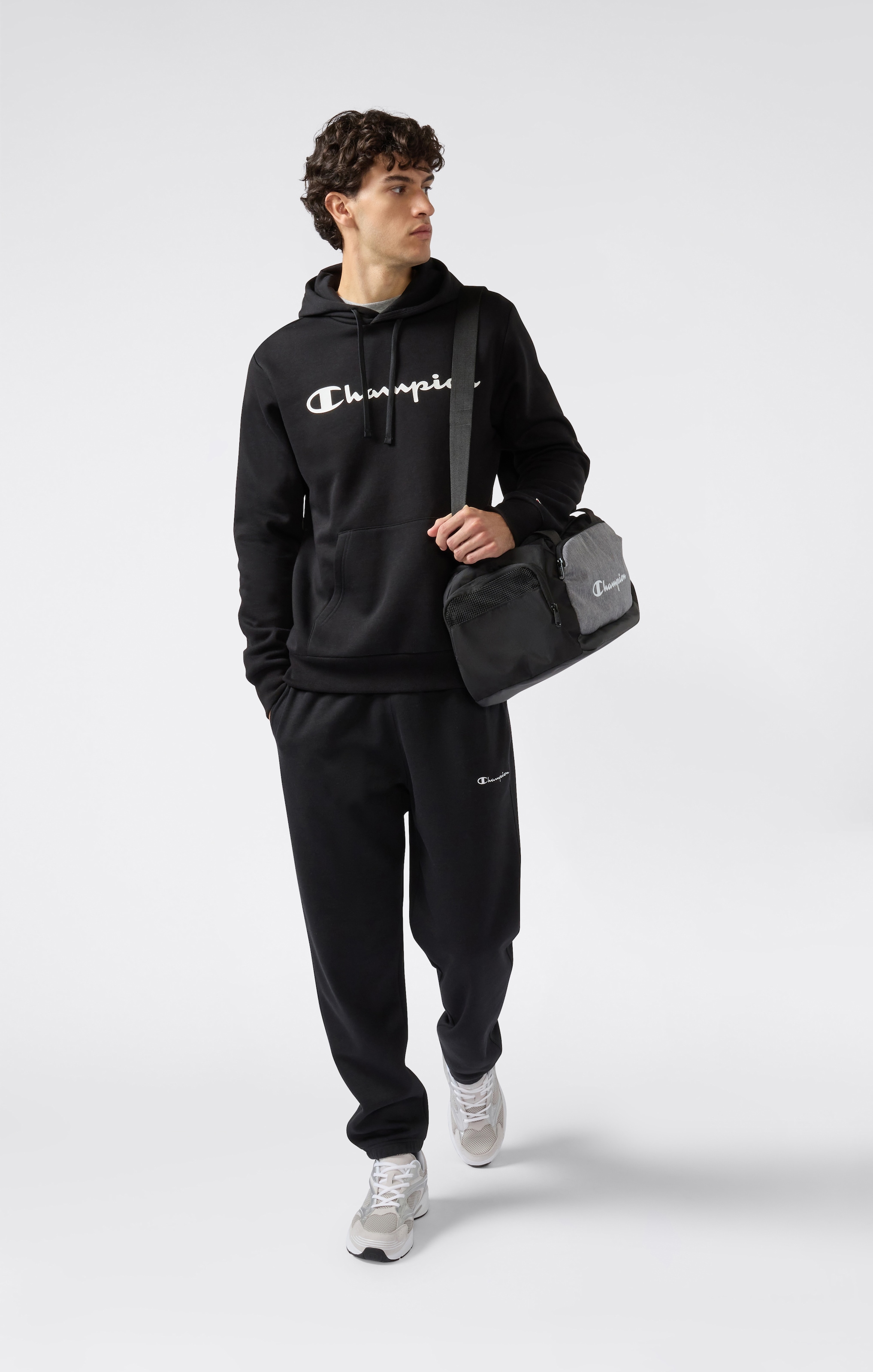 Champion Sweat à capuche »BASICS Fleece Hoodie Large Logo«, 1 cuis
