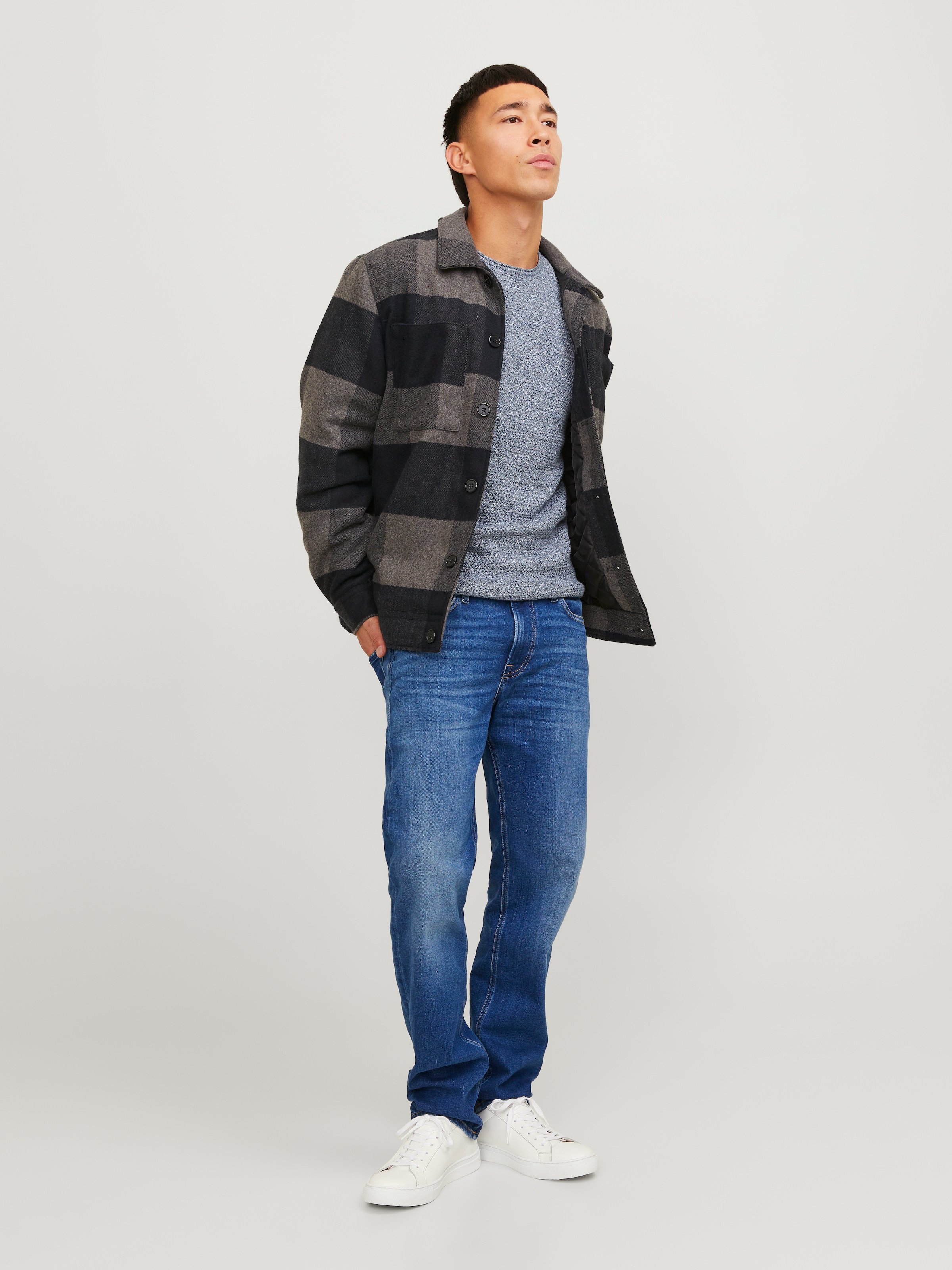 Jack & Jones Regular-fit-Jeans »JJICLARK mit Used-Look und Stretch für den Alltag« mit Abriebeffekten