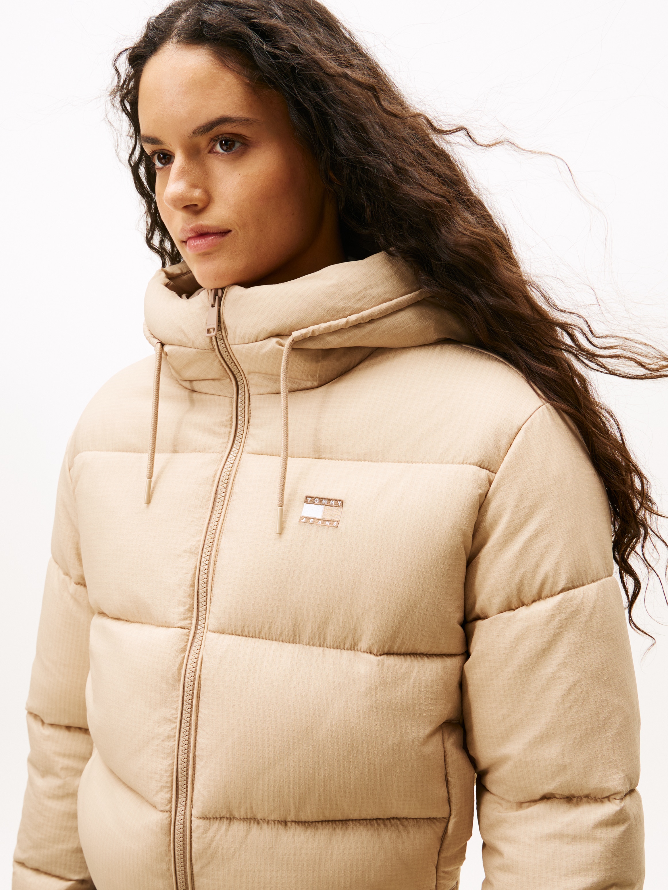 Tommy Jeans Veste matelassée »TJW HOODED PUFFER JACKET« mit Kapuze