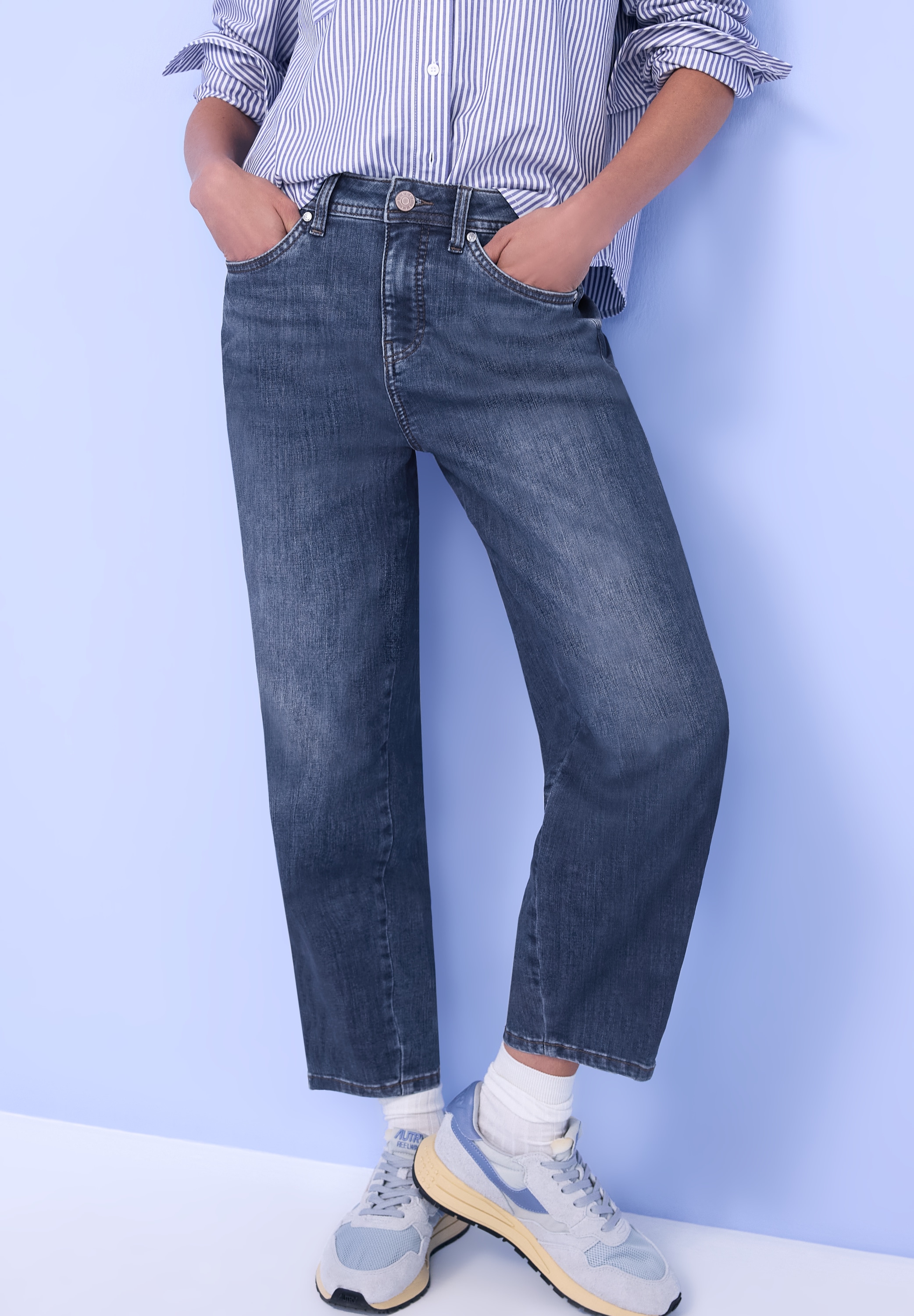 STREET ONE Tapered-fit-Jeans »Style Karlie« Barrel Leg, mit Stretch