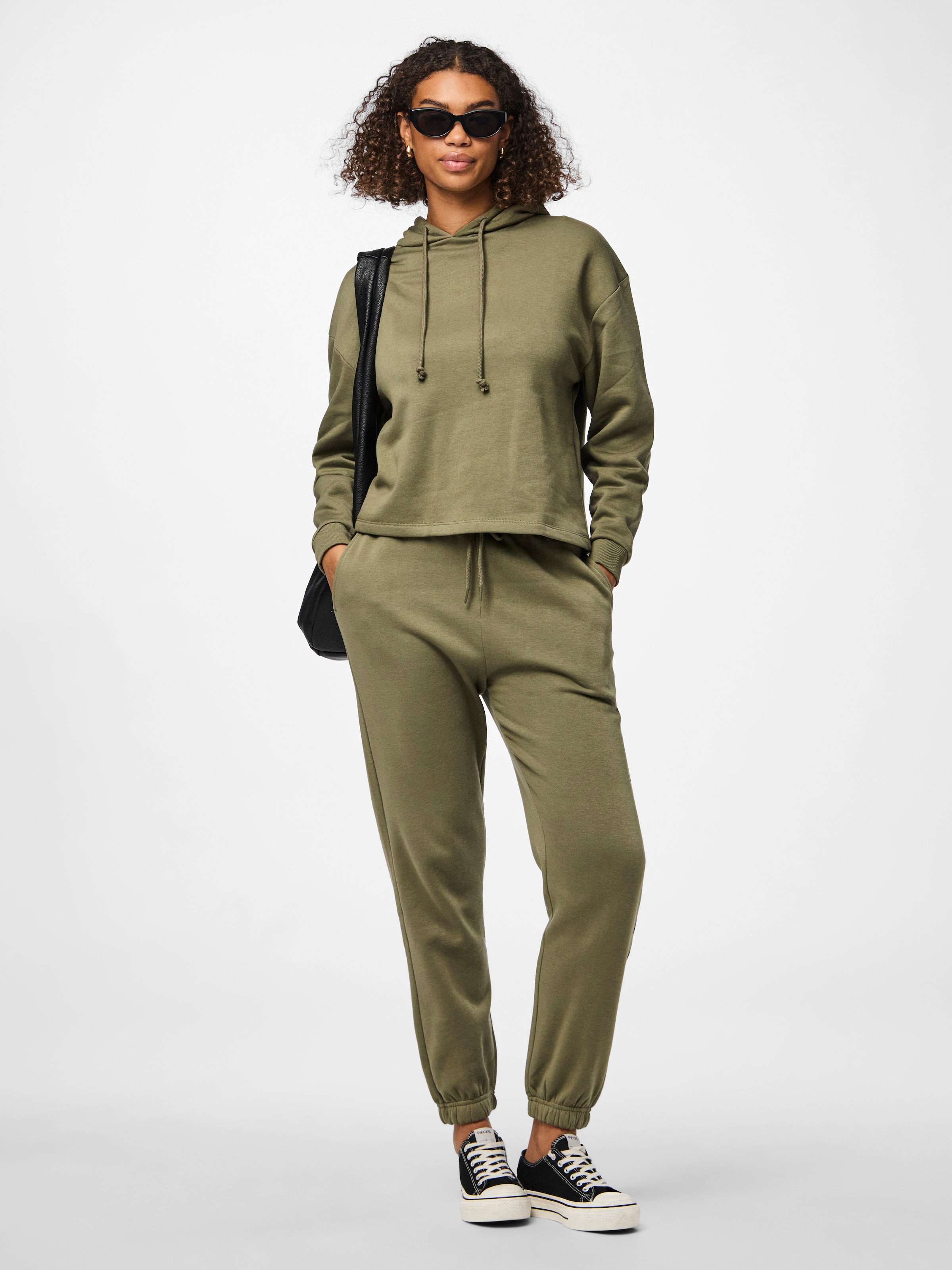 pieces Jogginghose »PCCHILLI HW SWEAT PANTS NOOS BC«