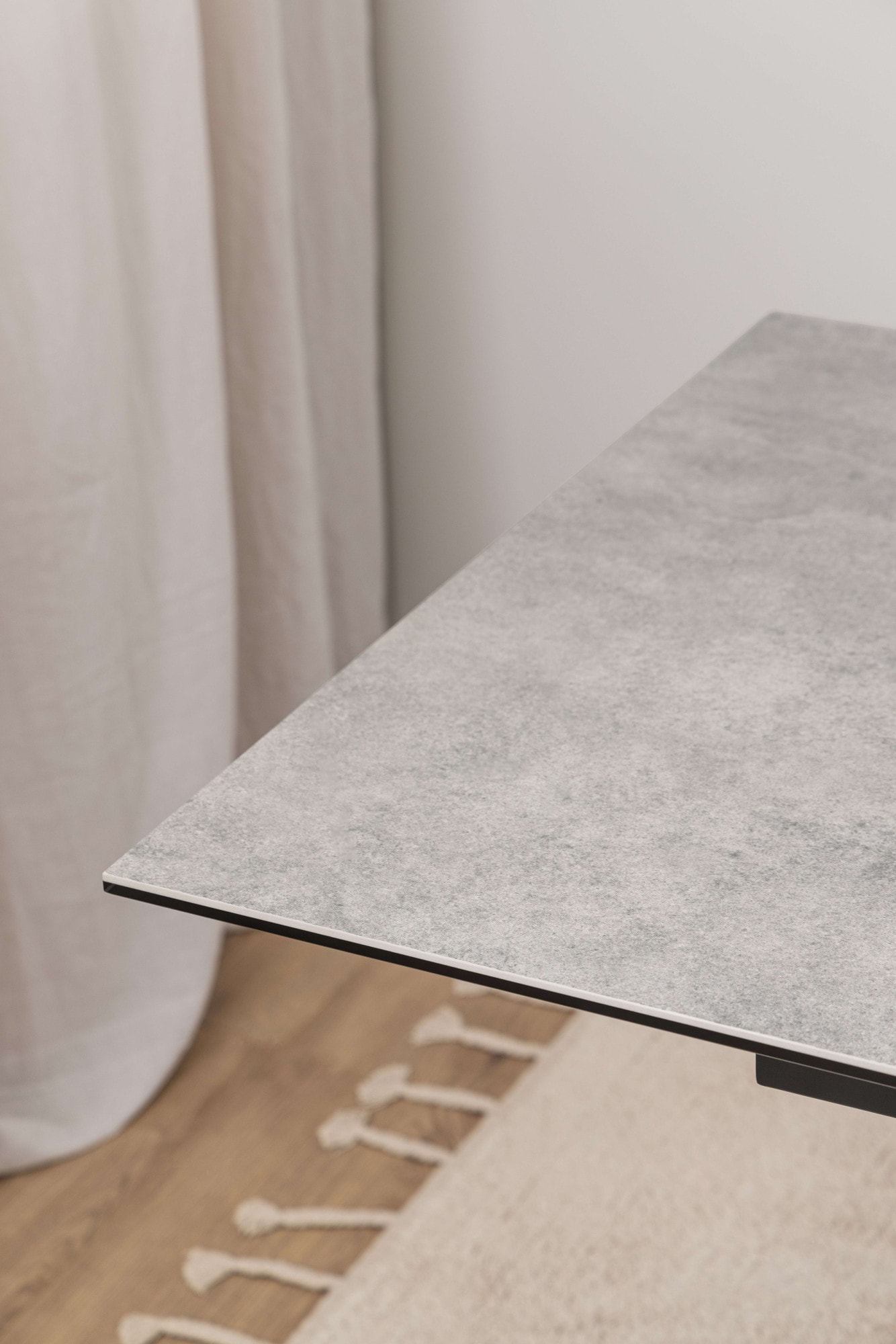 ACTONA GROUP Table de salle à manger »Heaven,Tischplatte aus Keramik, ausziehbar - robust & pflegeleicht« Résistant aux rayures, déperlant, place assise pour 4-8 personnes, L: 168/210 cm
