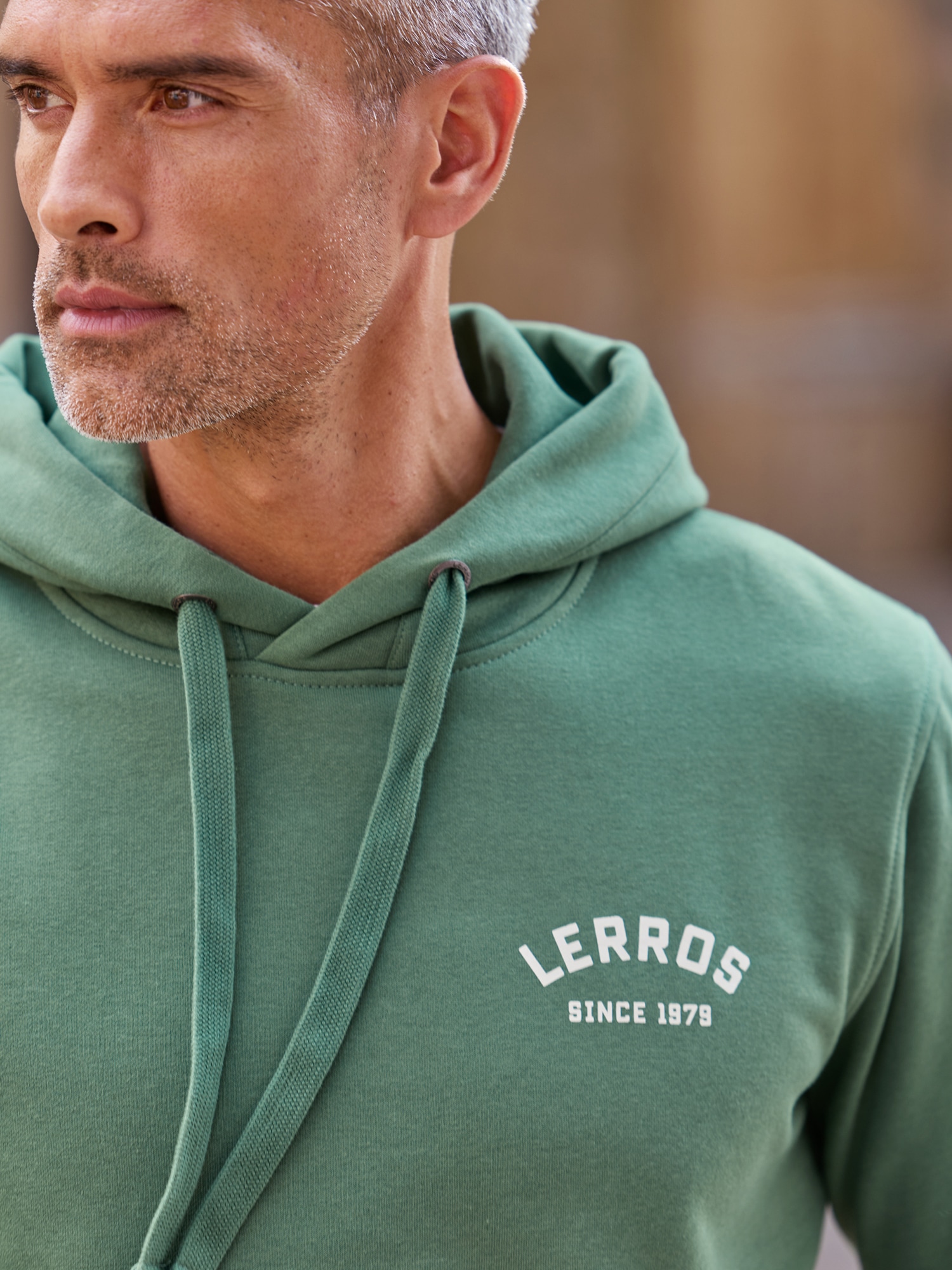 LERROS Hoodie »Sweatshirt Hoodie mit Kapuze mit Tunnelzug«, Tissu mélangé coton doux pour un grand confort de port

