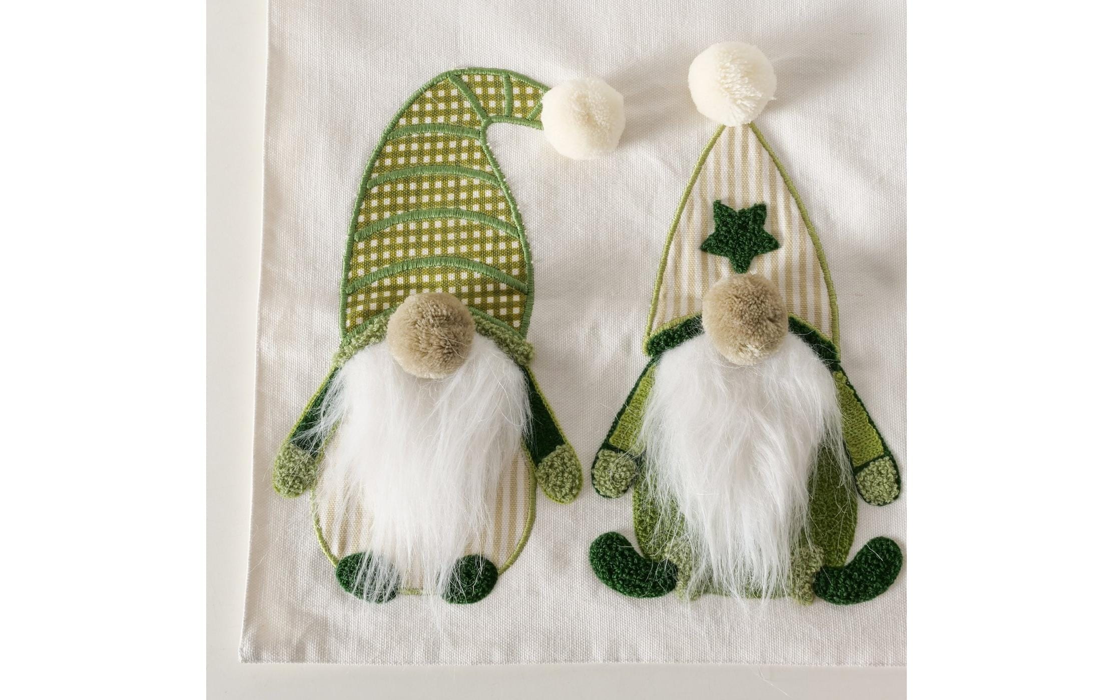 BOLTZE Tischläufer »Wichtel Svari 144 x 40 cm«