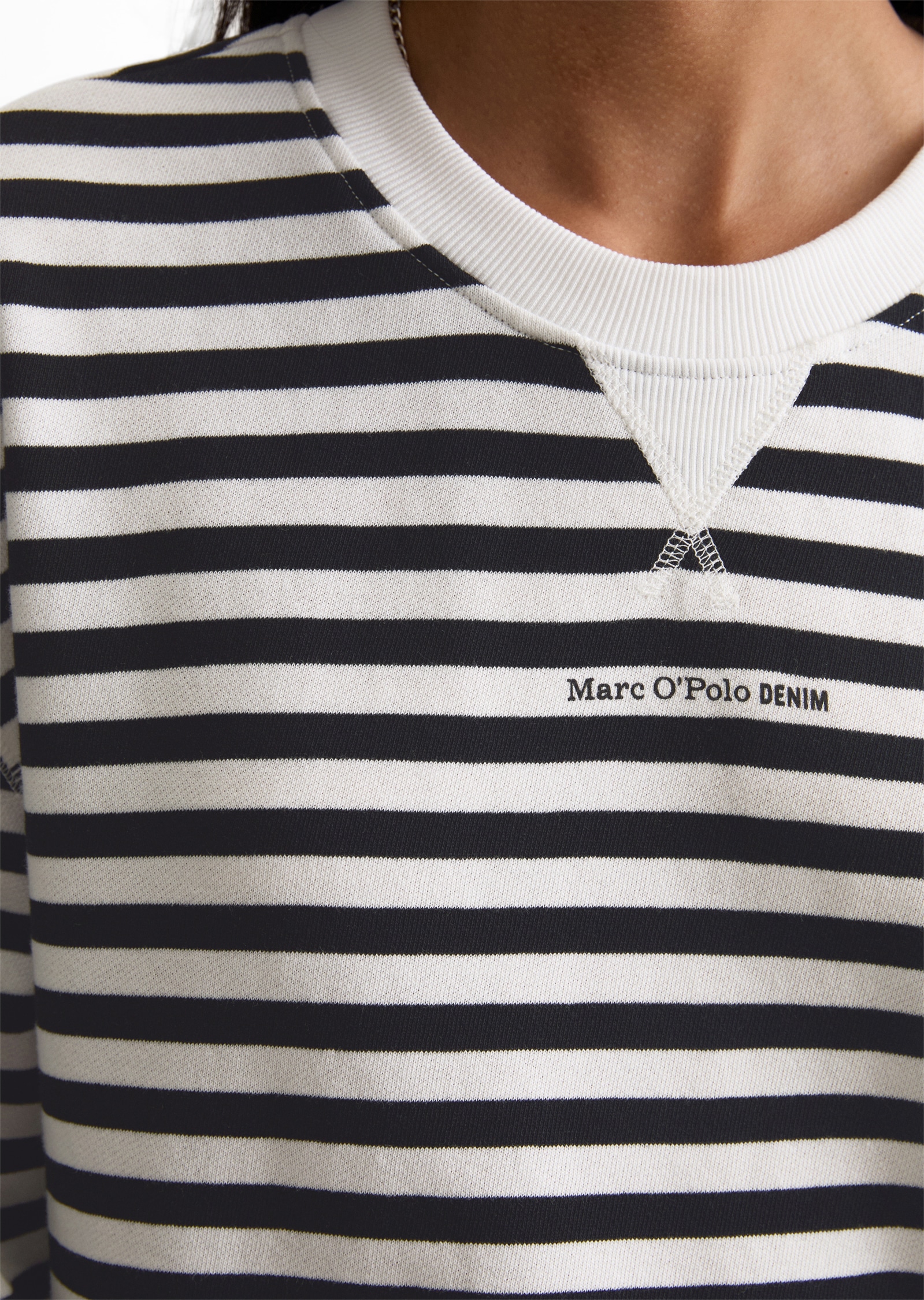 Marc O'Polo DENIM Sweat-shirt , rayé, coupe décontractée
